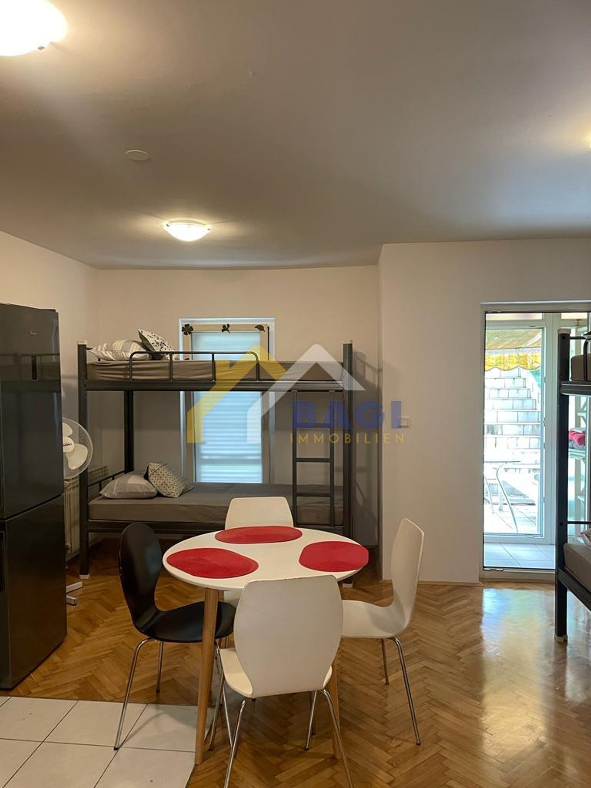 Condominium in Blato, Zagreb, Grad 12122346