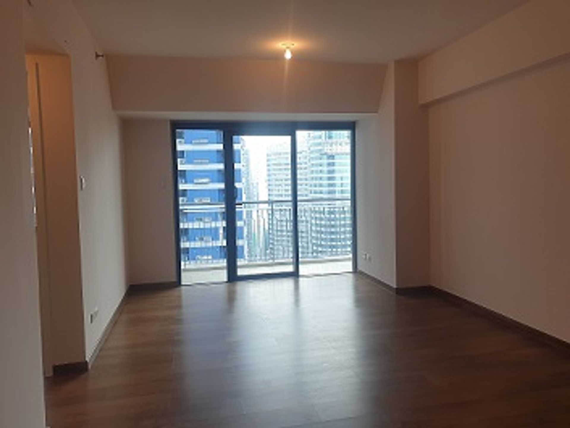 Condominium in San Antonio, Makati 12122631