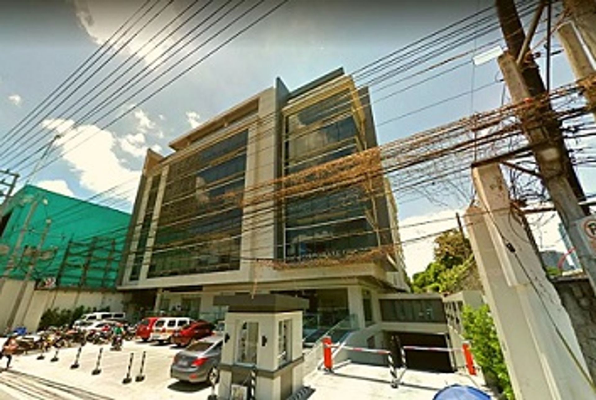 Gabinet w Highway Hills, Mandaluyong 12122933