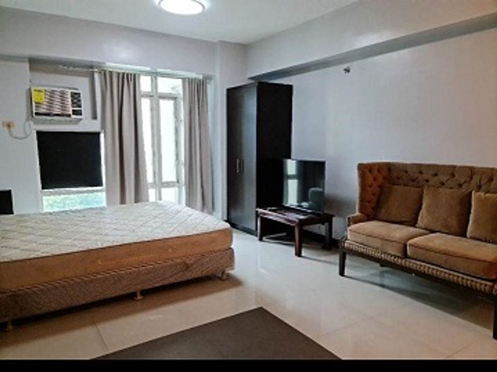 Condominium in South Side, Makati 12122961