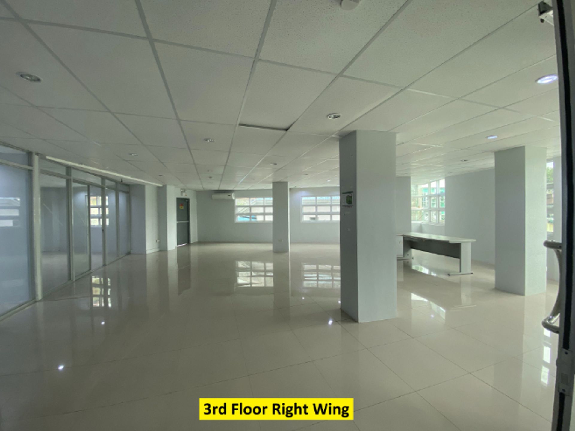 Office in Tungkong Mangga, Bulacan 12123306