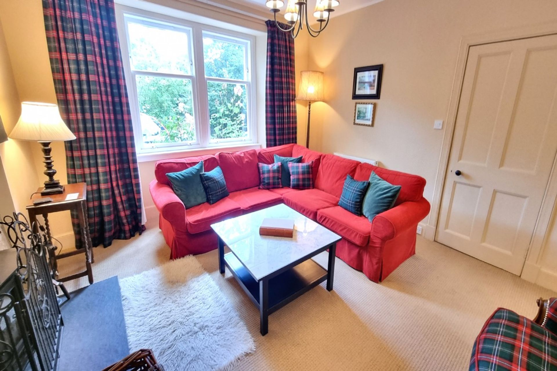 Condominium in Newtonmore, Highland 12124246