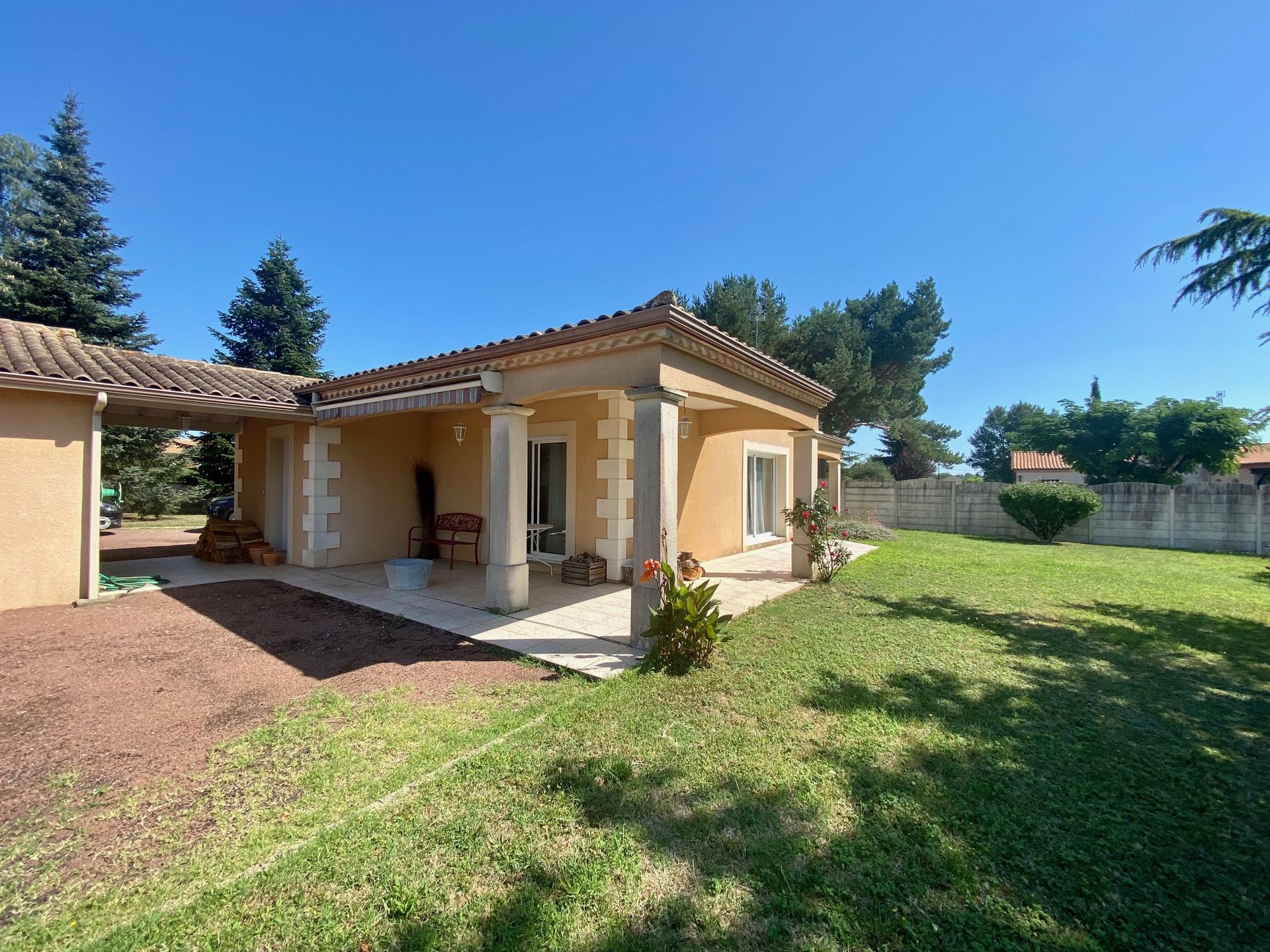 House in Bergerac, Nouvelle-Aquitaine 12124407