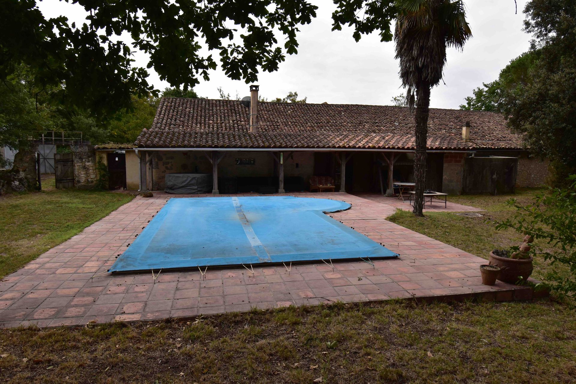 casa en Monmadales, Nouvelle-Aquitaine 12124410