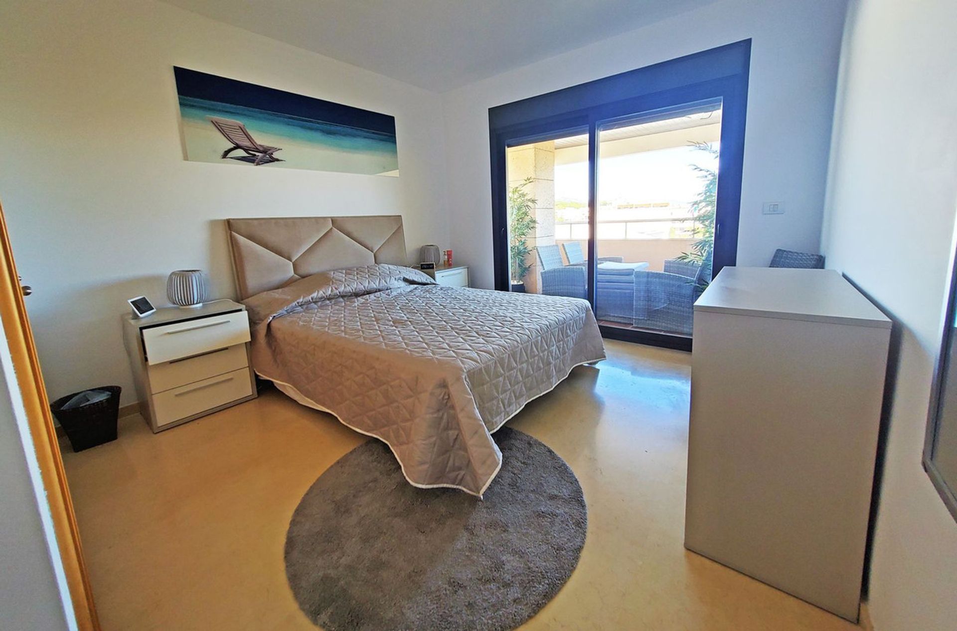 Condominium in Marbella, Andalusië 12125522