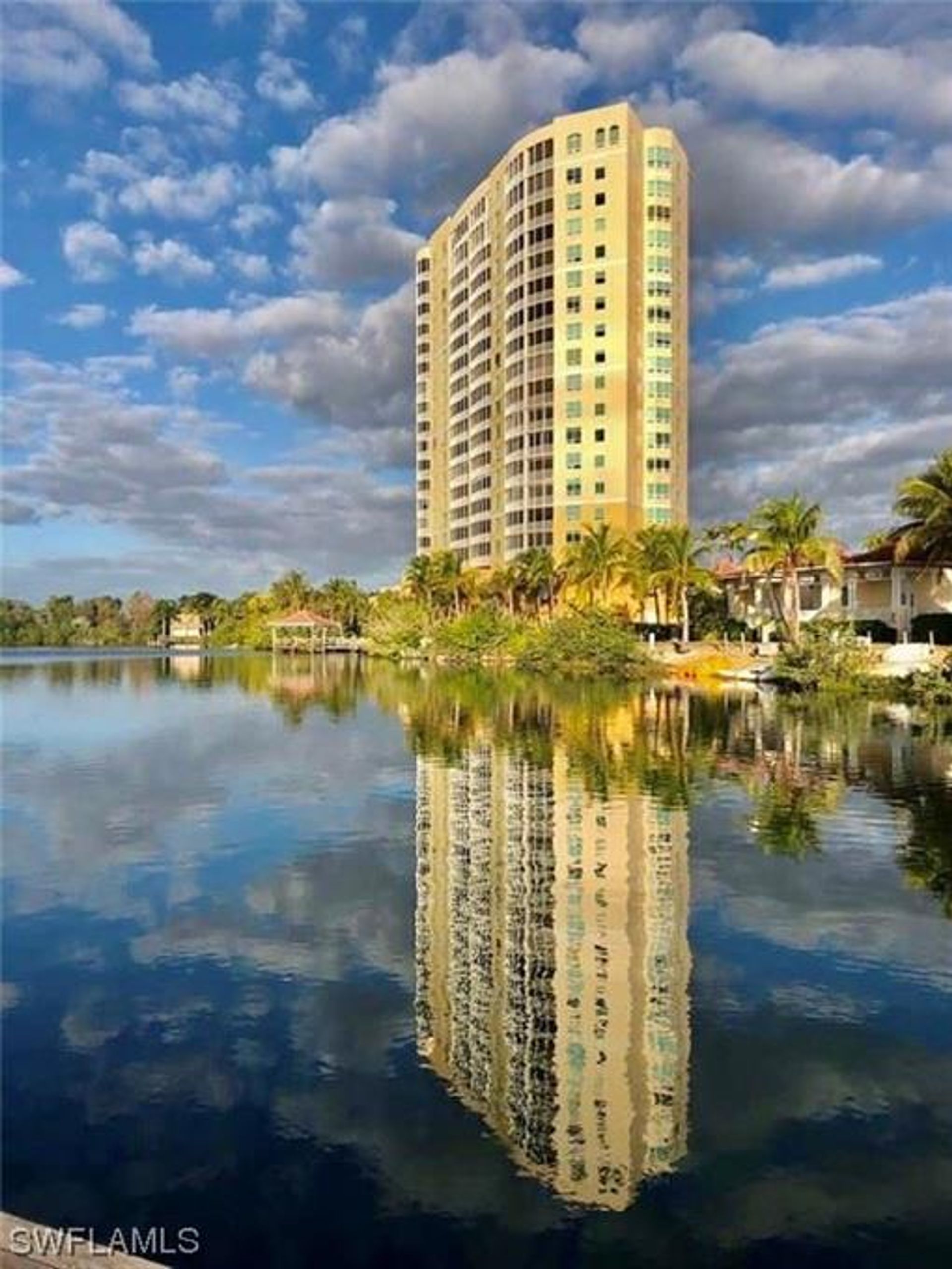 Condominio en Fort Myers, Florida 12126620