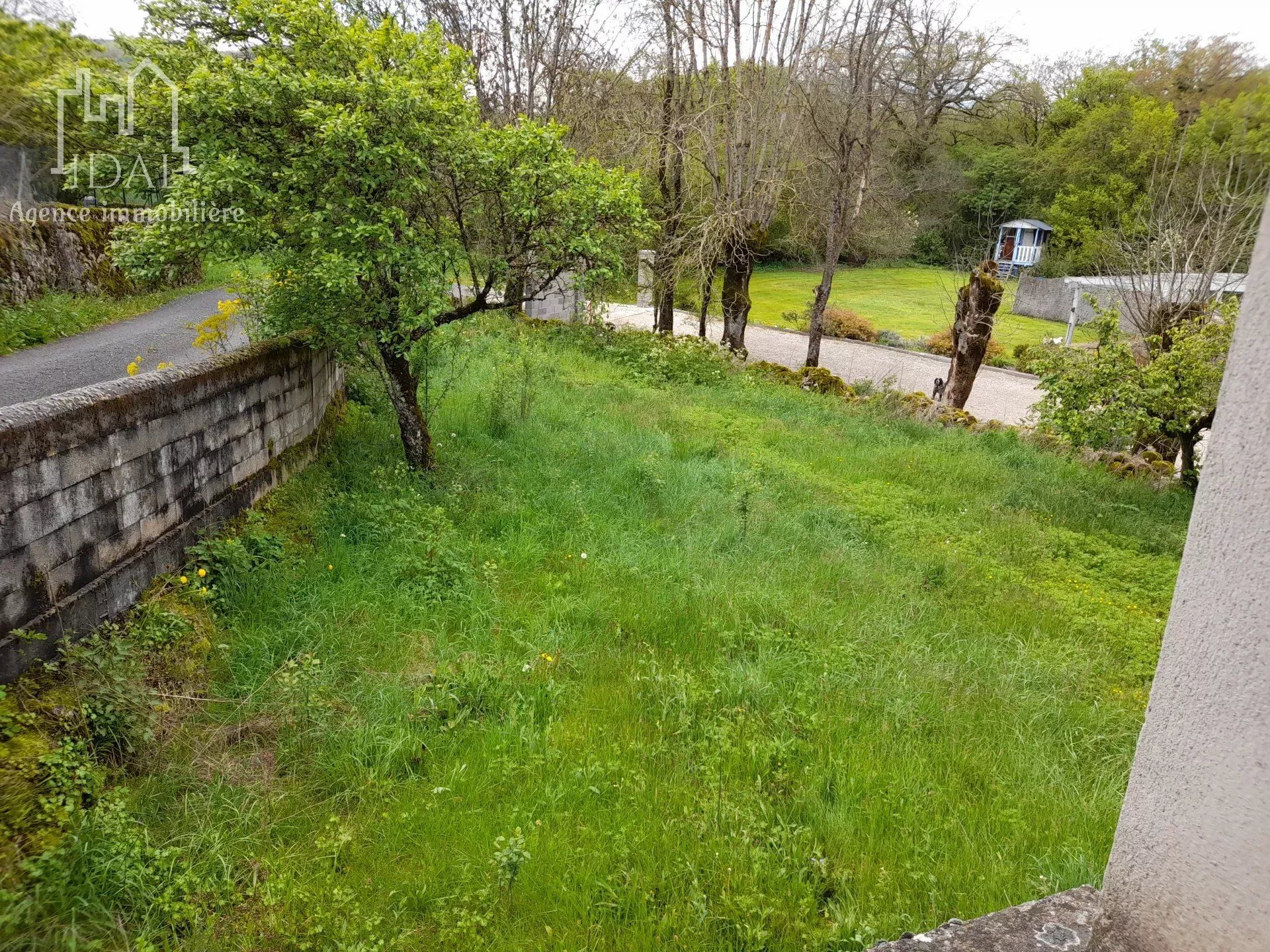 Tierra en Recoules-Prévinquières, Aveyron 12127244