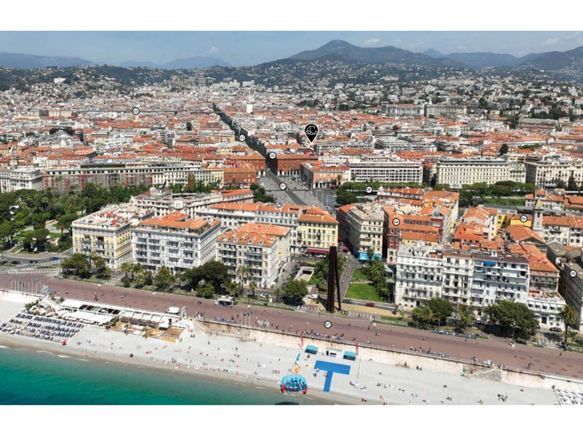 Kondominium w Nice, Provence-Alpes-Côte d'Azur 12127448