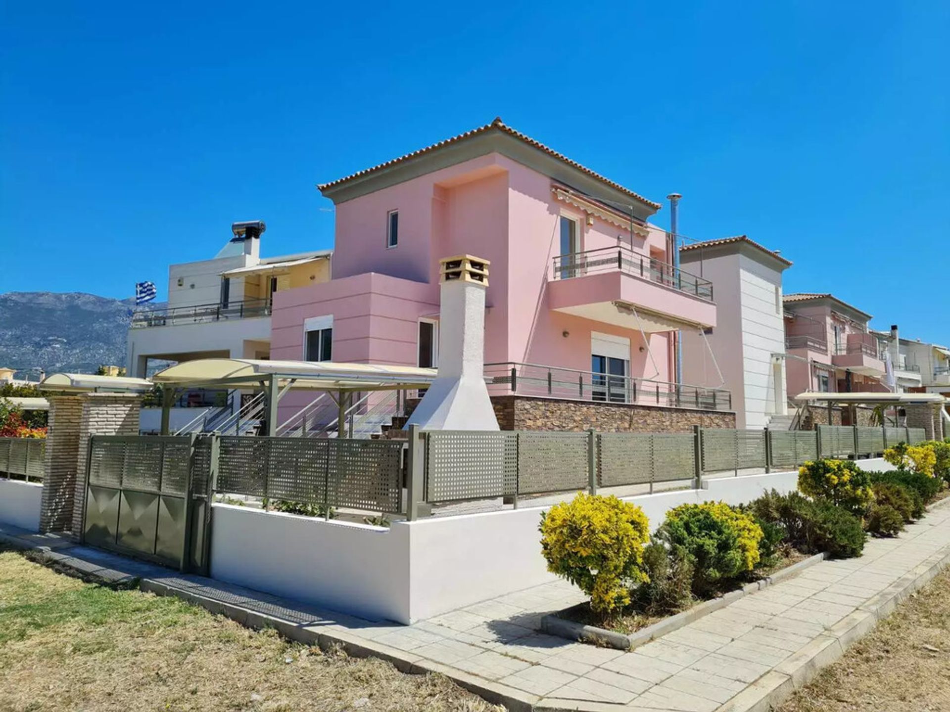 House in Poseidonia, Peloponnisos 12130629