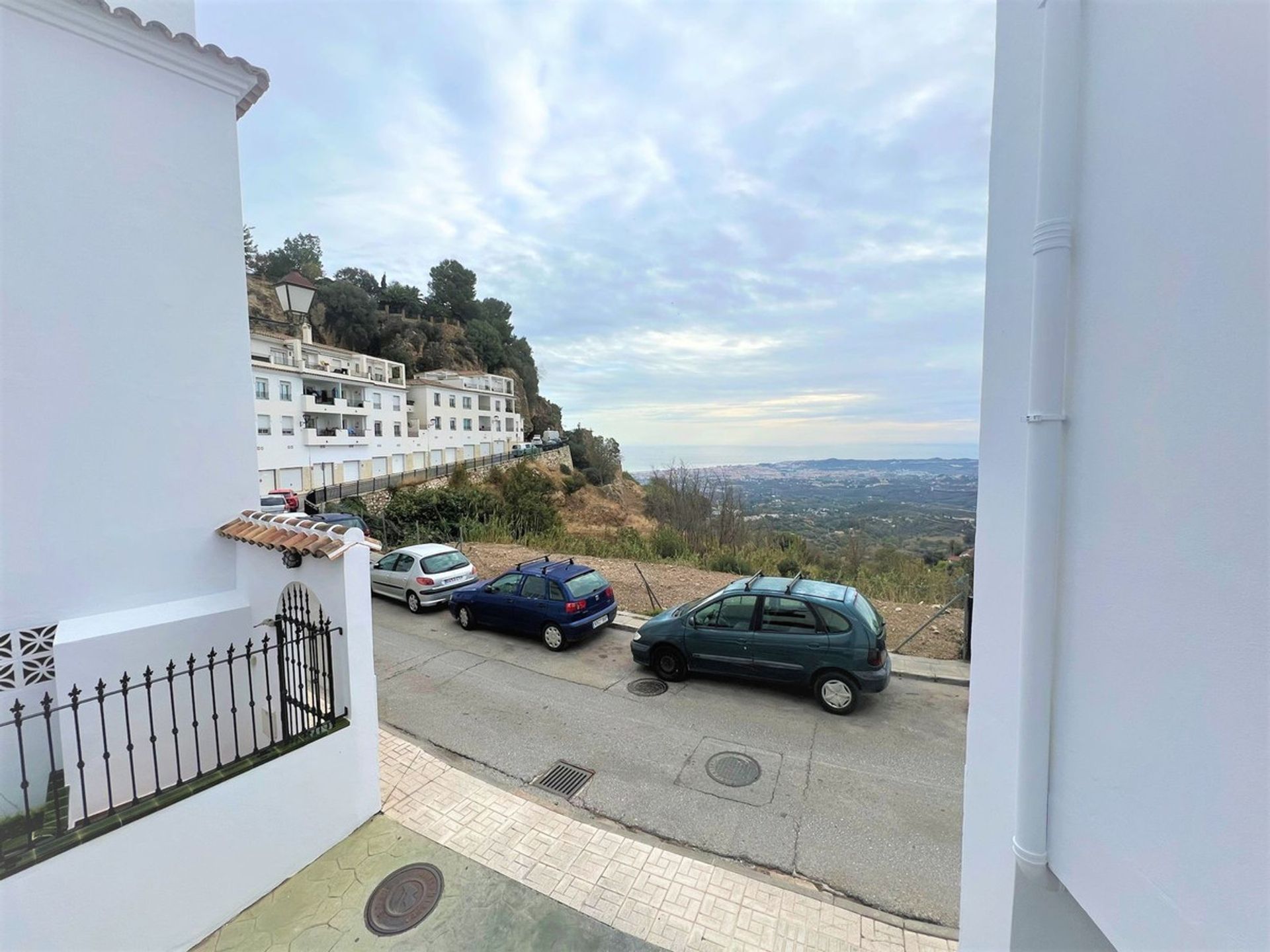 Condominium in Mijas, Andalusia 12132803