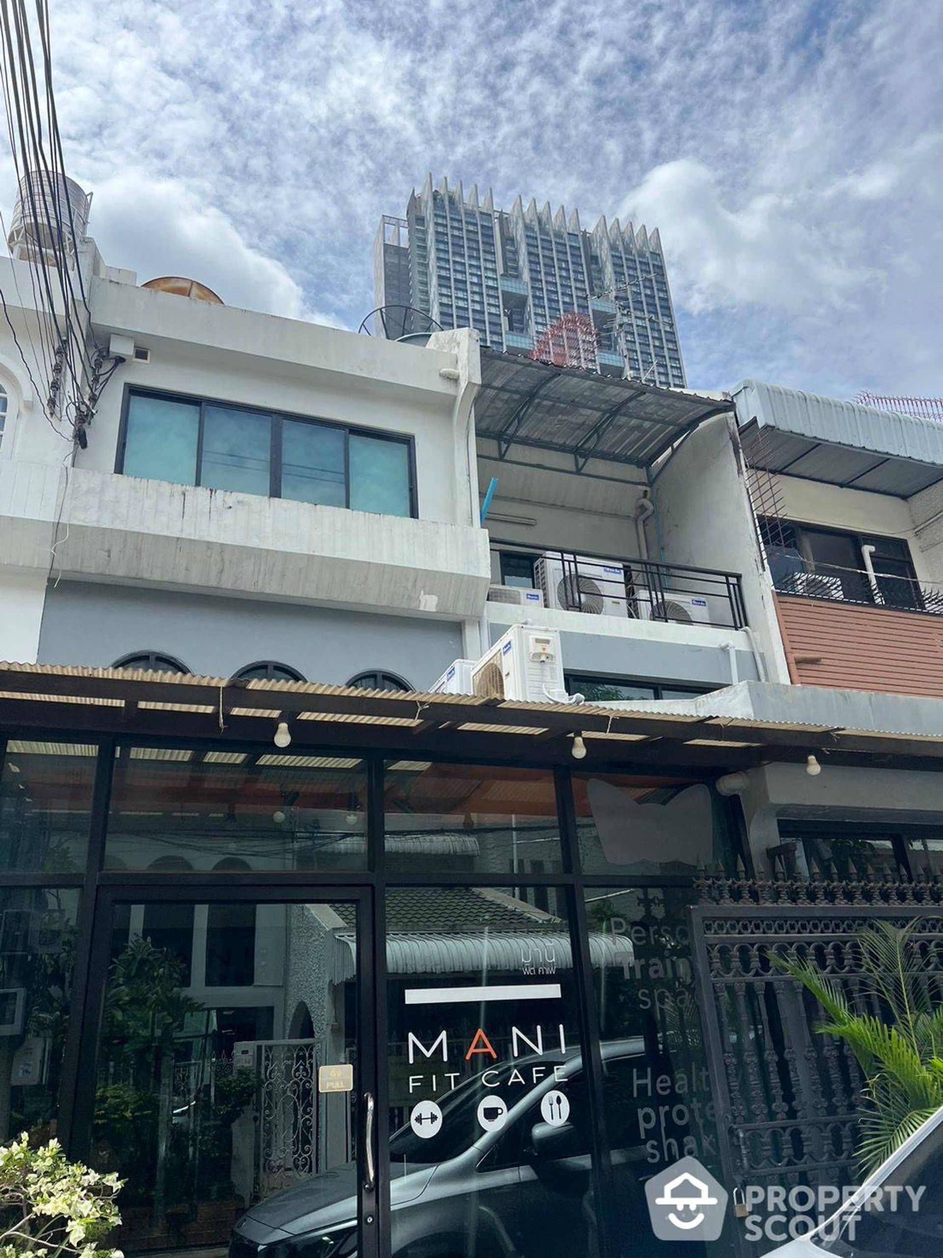 House in Bang Rak, Krung Thep Maha Nakhon 12135139