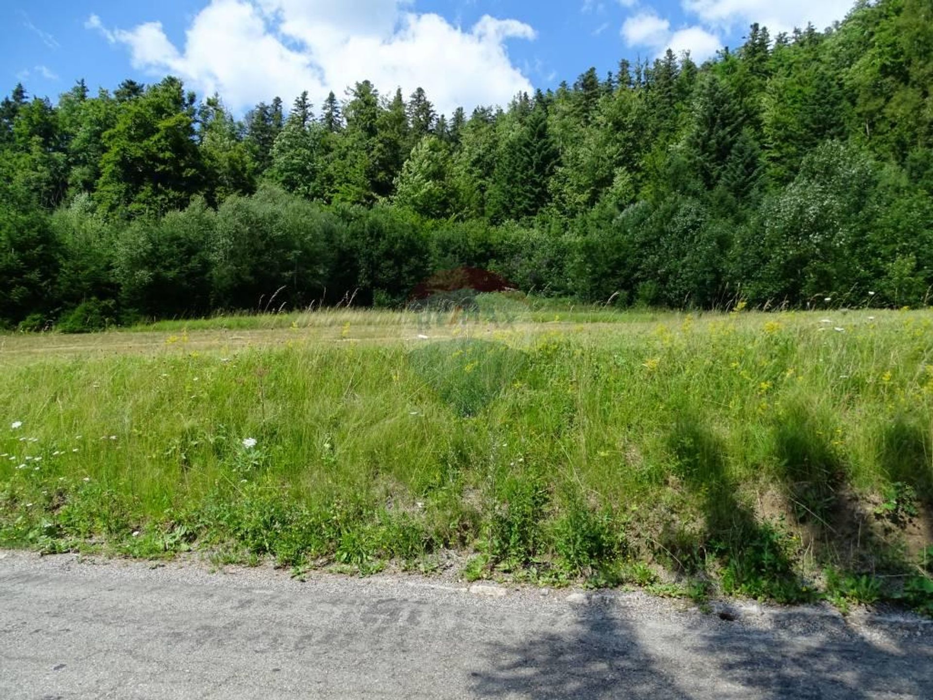 Land i Fuzine, Primorsko-Goranska Zupanija 12135210