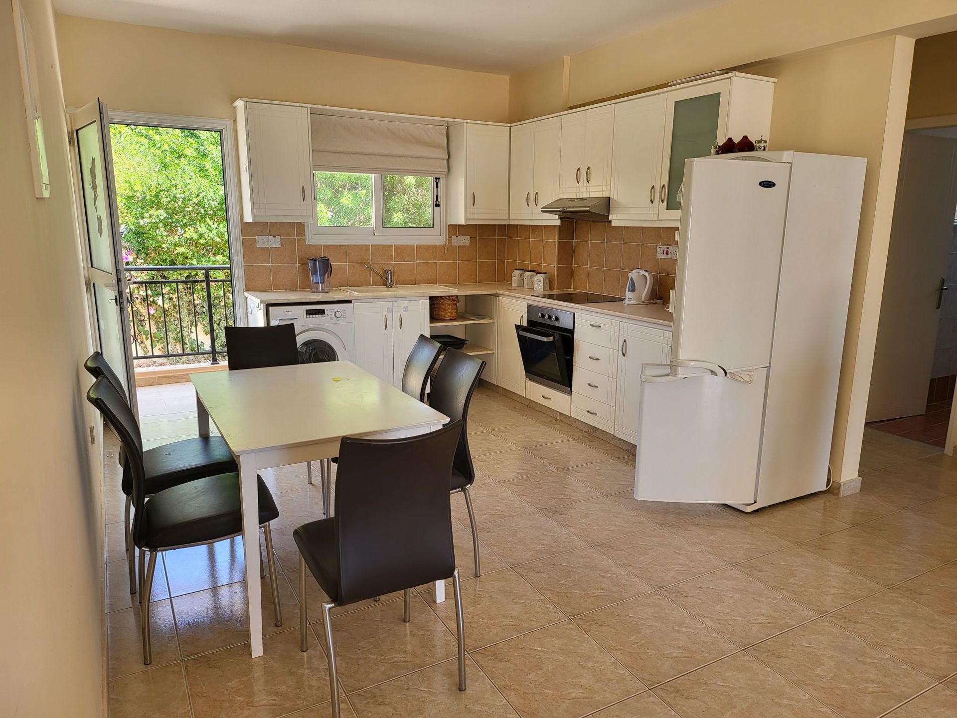 Condominium in Paphos, Paphos 12136074