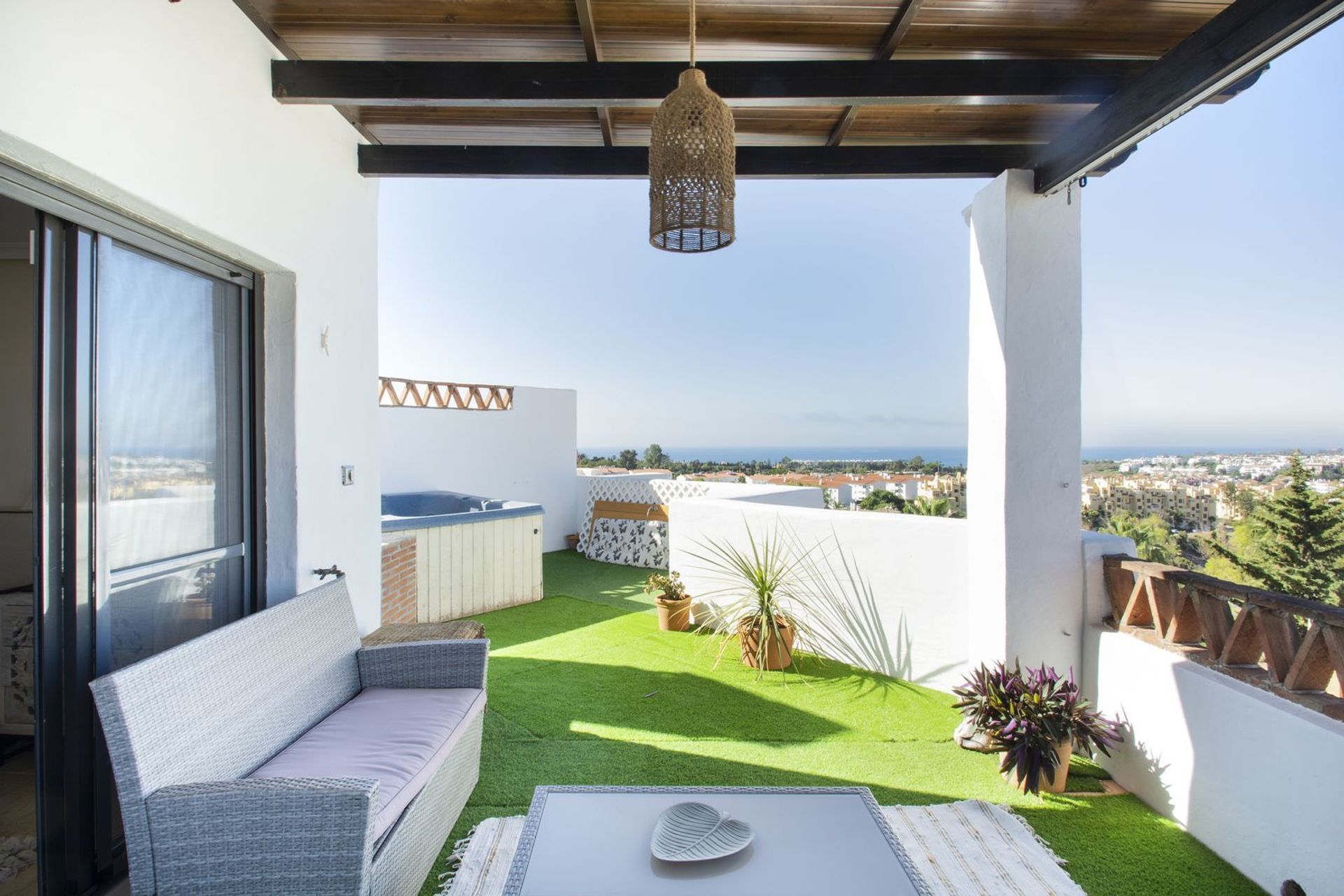 rumah dalam Estepona, Andalusia 12136106