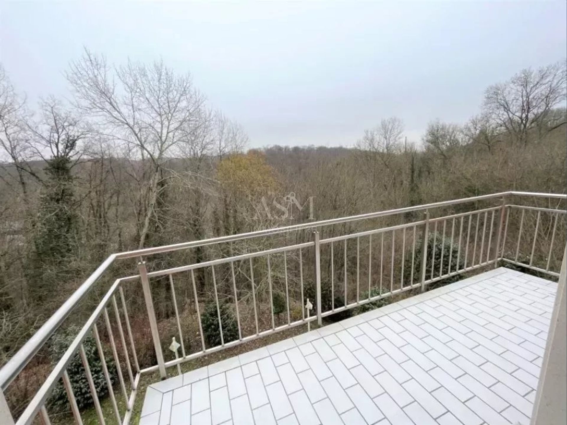 Condominio nel Hesperange, Luxembourg 12137044