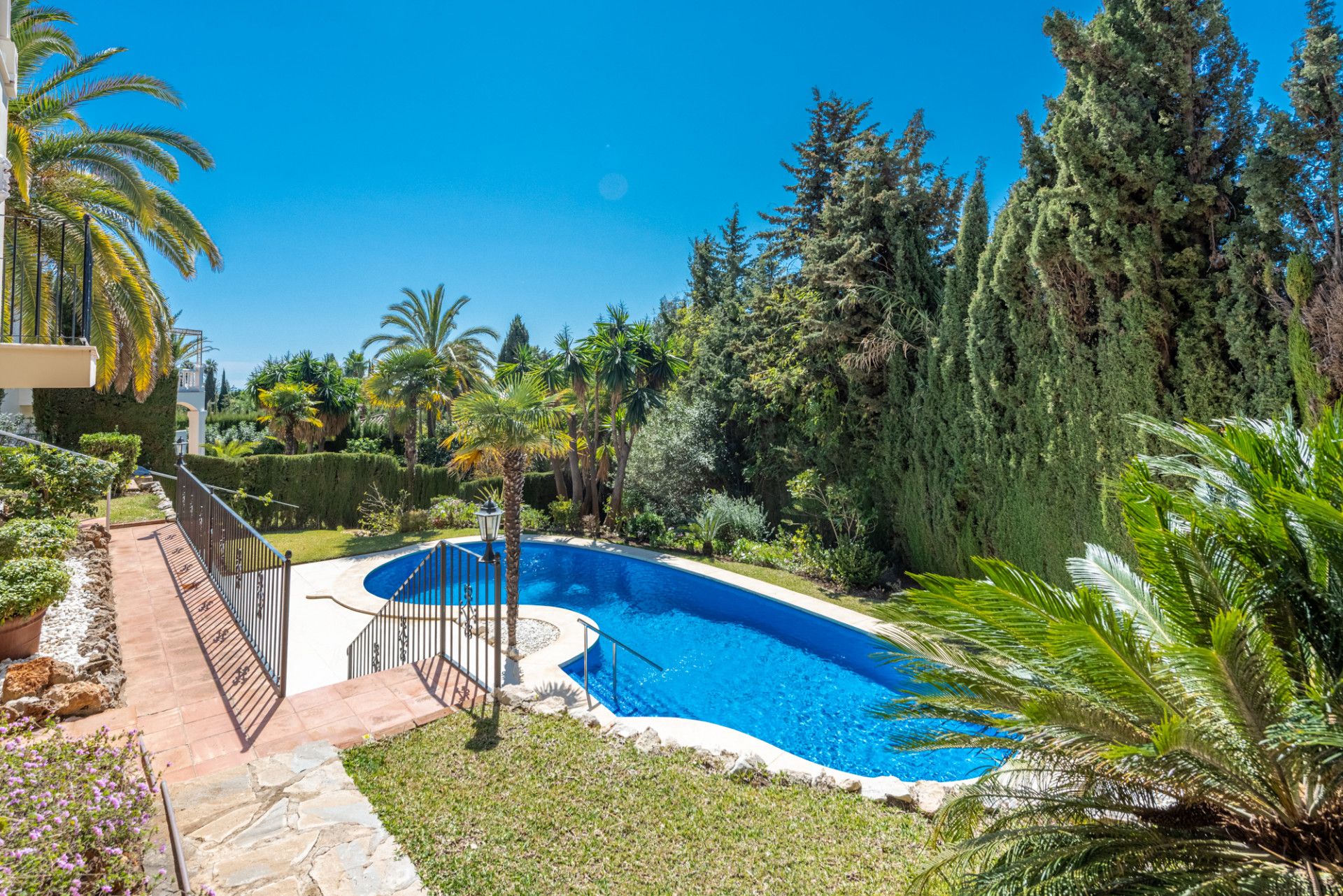 Haus im Marbella, Andalucía 12137496