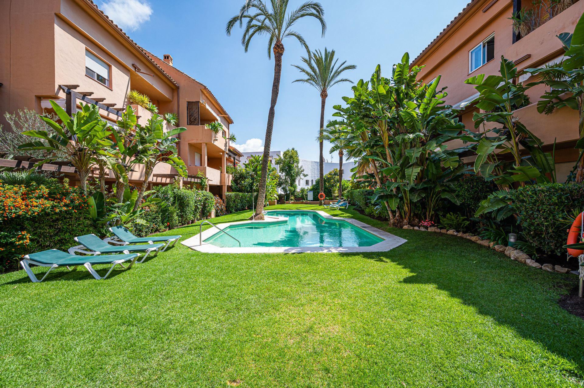 House in Marbella, Andalucía 12137534