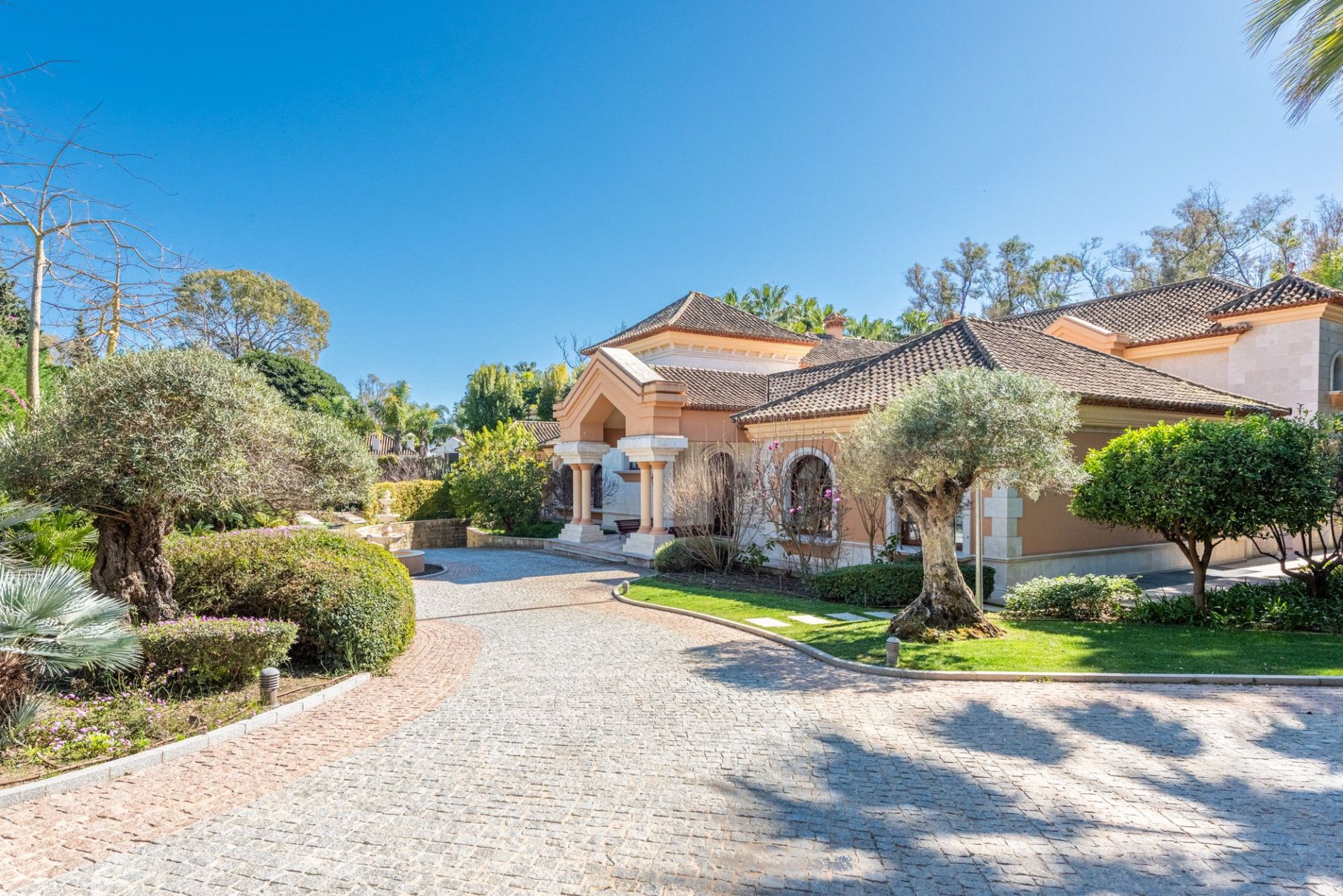 casa en San Pedro Alcántara, Andalucía 12137613