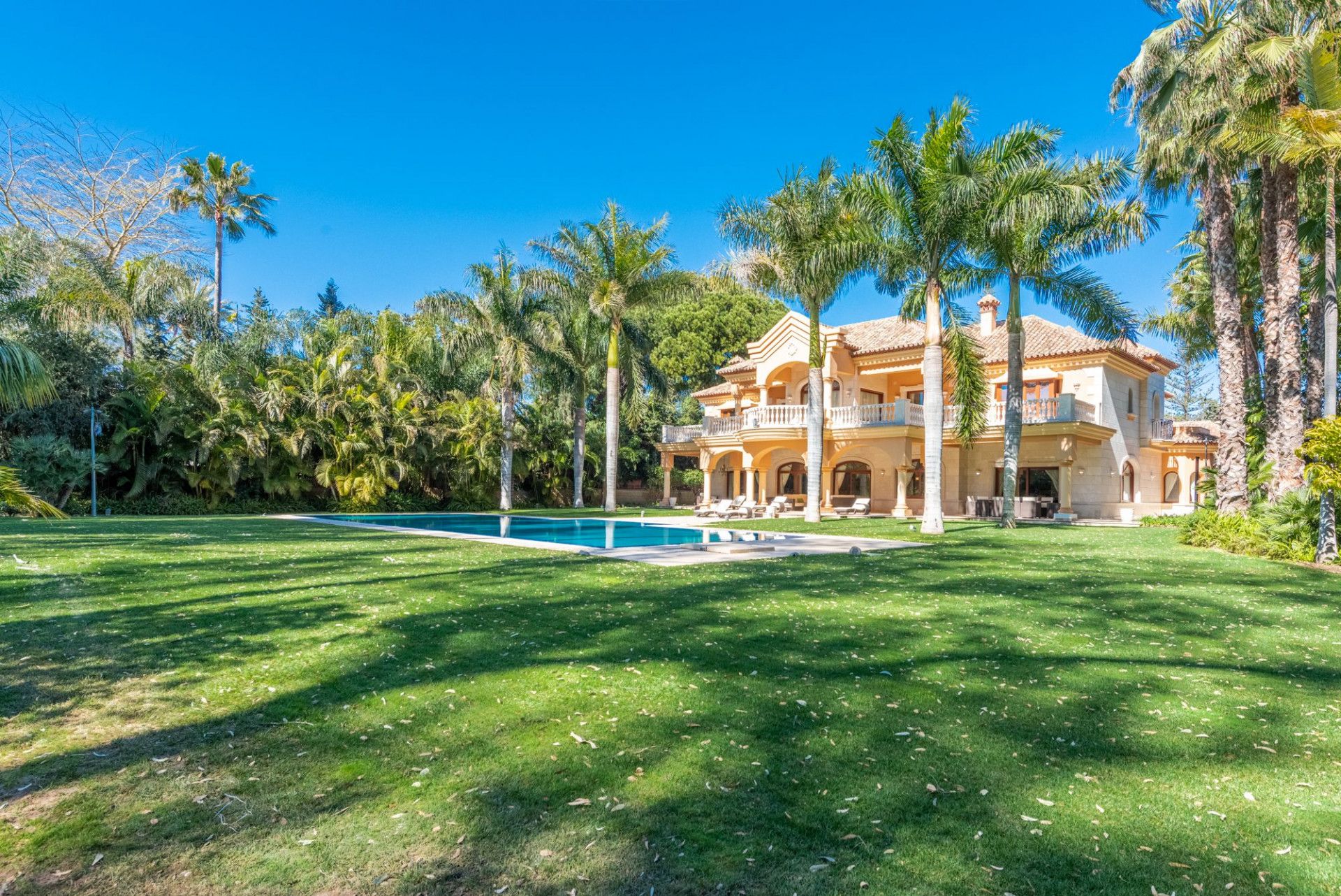 casa en San Pedro Alcántara, Andalucía 12137613