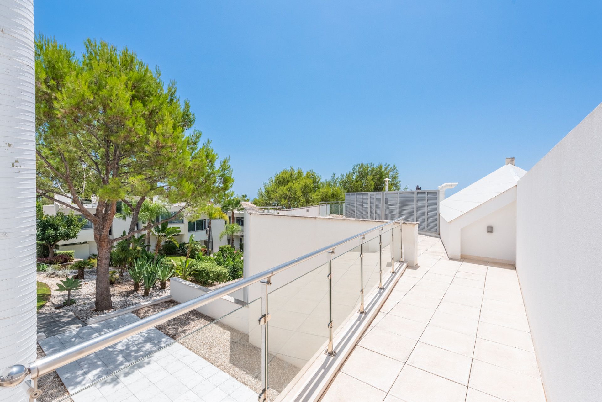 Plusieurs maisons dans Marbella, Andalucía 12137676