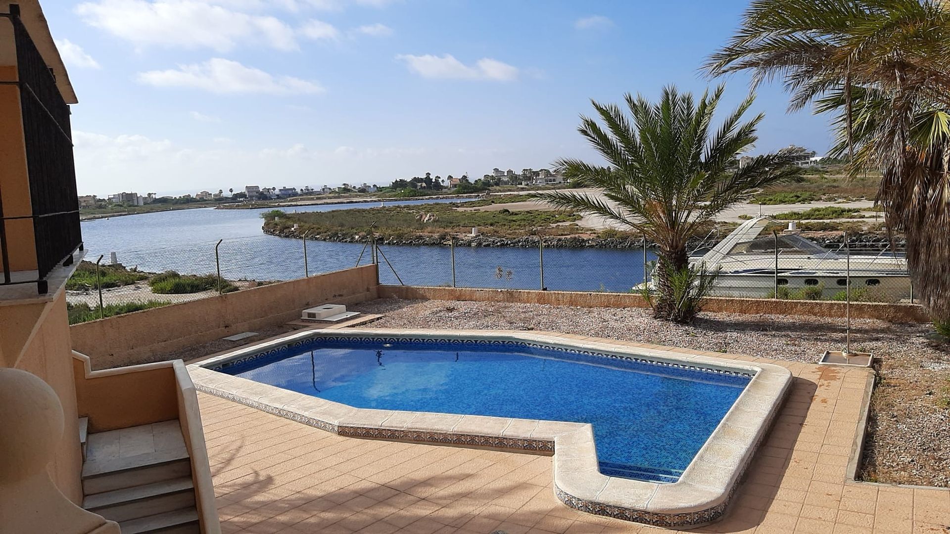 بيت في La Manga del Mar Menor, Región de Murcia 12138329