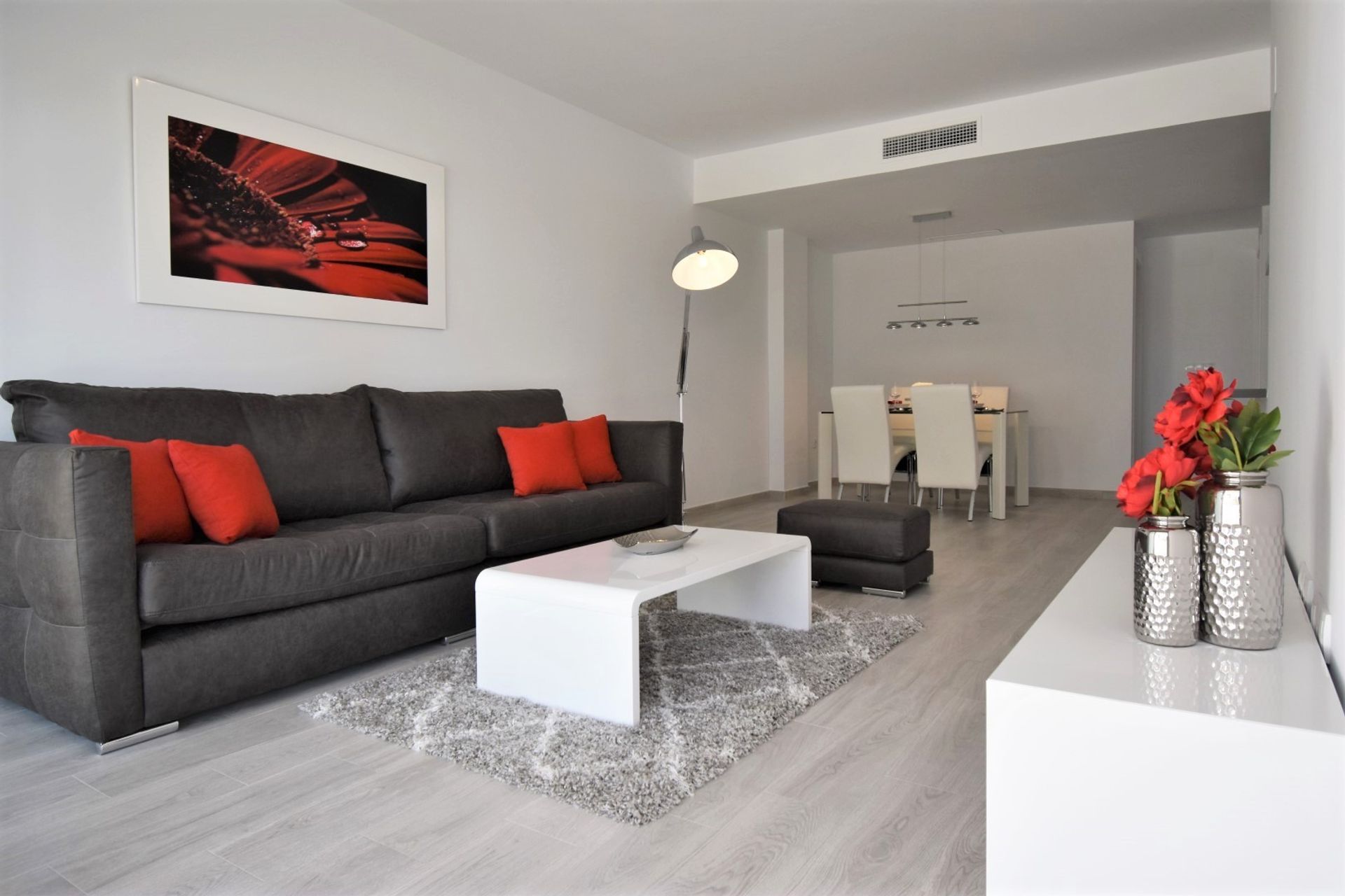 Condominium in Orihuela, Comunidad Valenciana 12139285