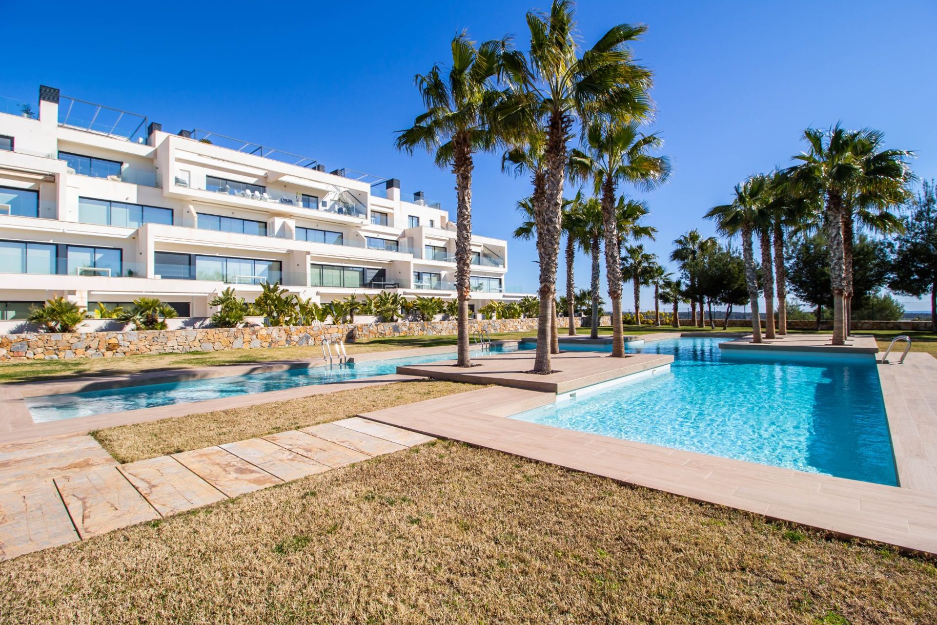 Condominium in Dehesa de Campoamor, Comunidad Valenciana 12139655