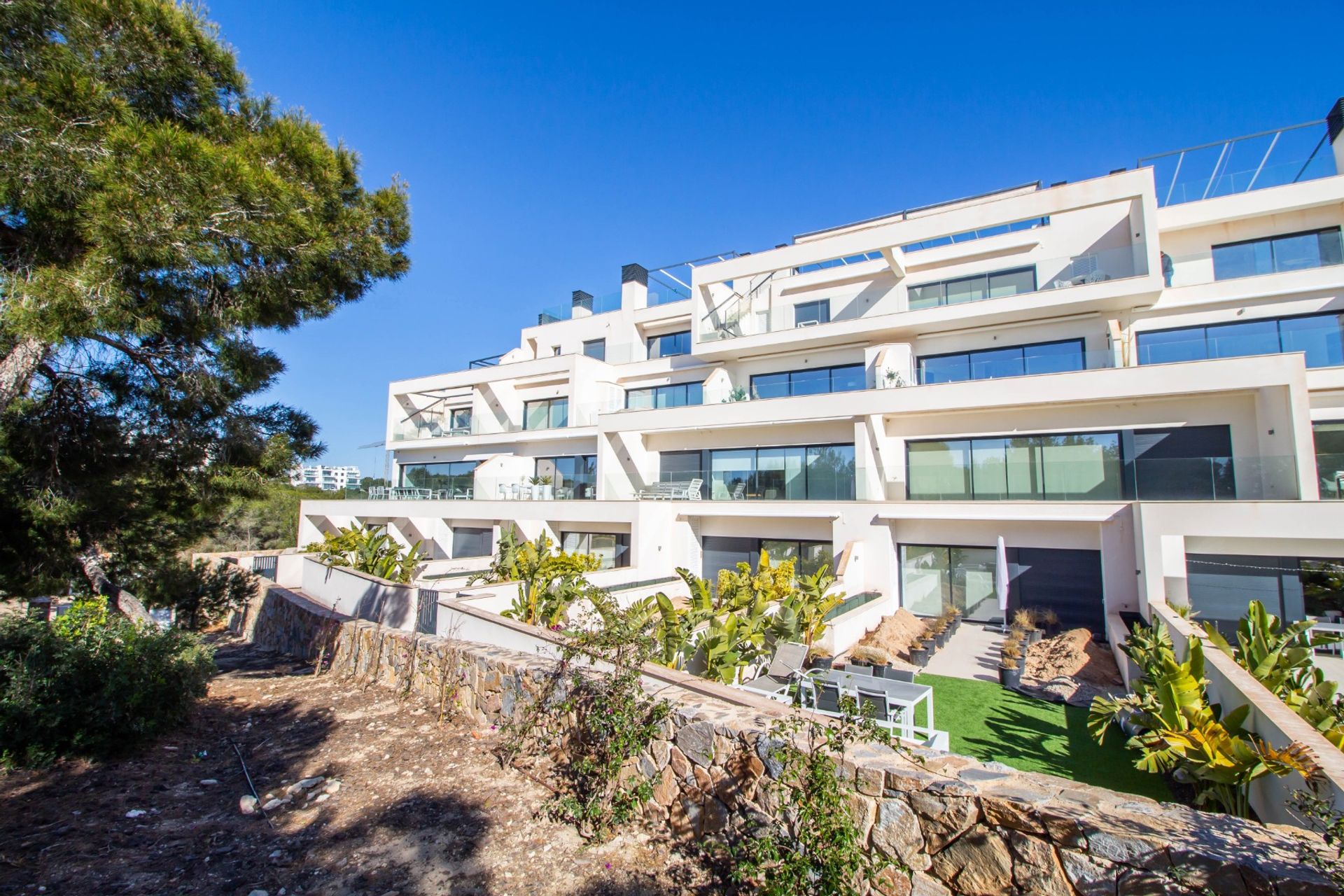 Condominium in Dehesa de Campoamor, Comunidad Valenciana 12139655