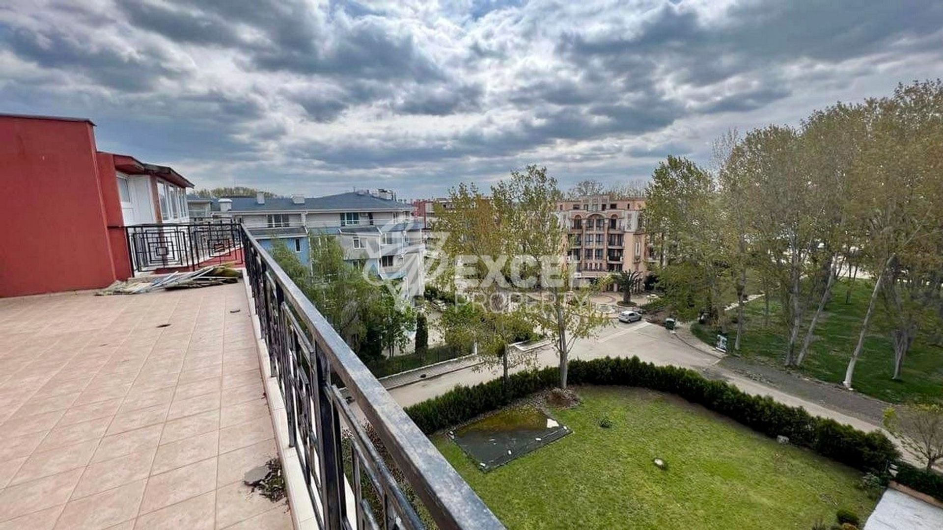 Condominio nel Nesebar, Burgas 12139810