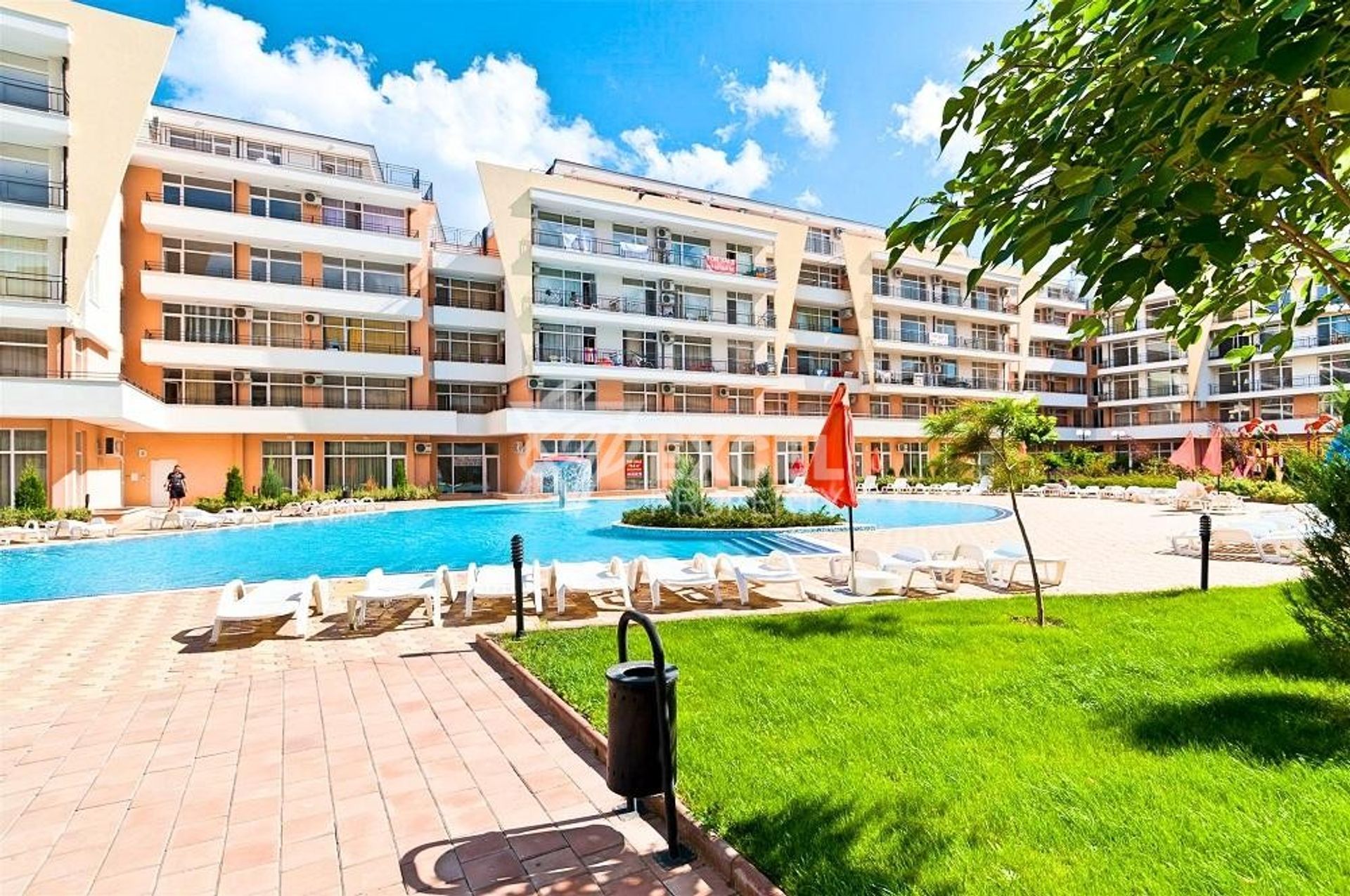 Condominium in Nesebar, Burgas 12139915