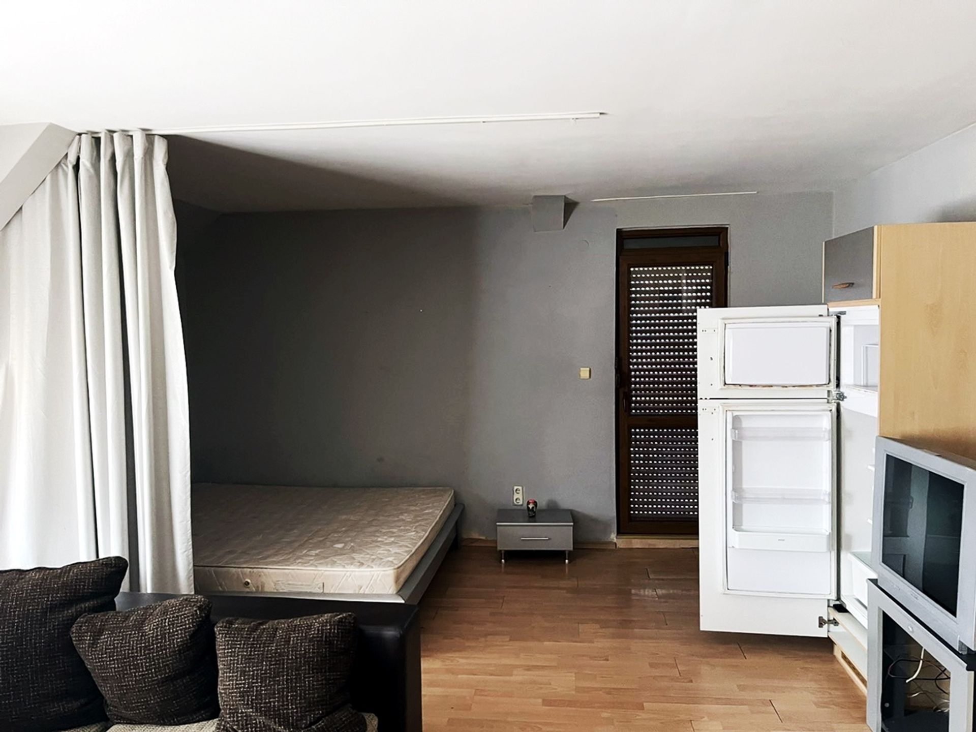 Condominium in , Burgas 12139920