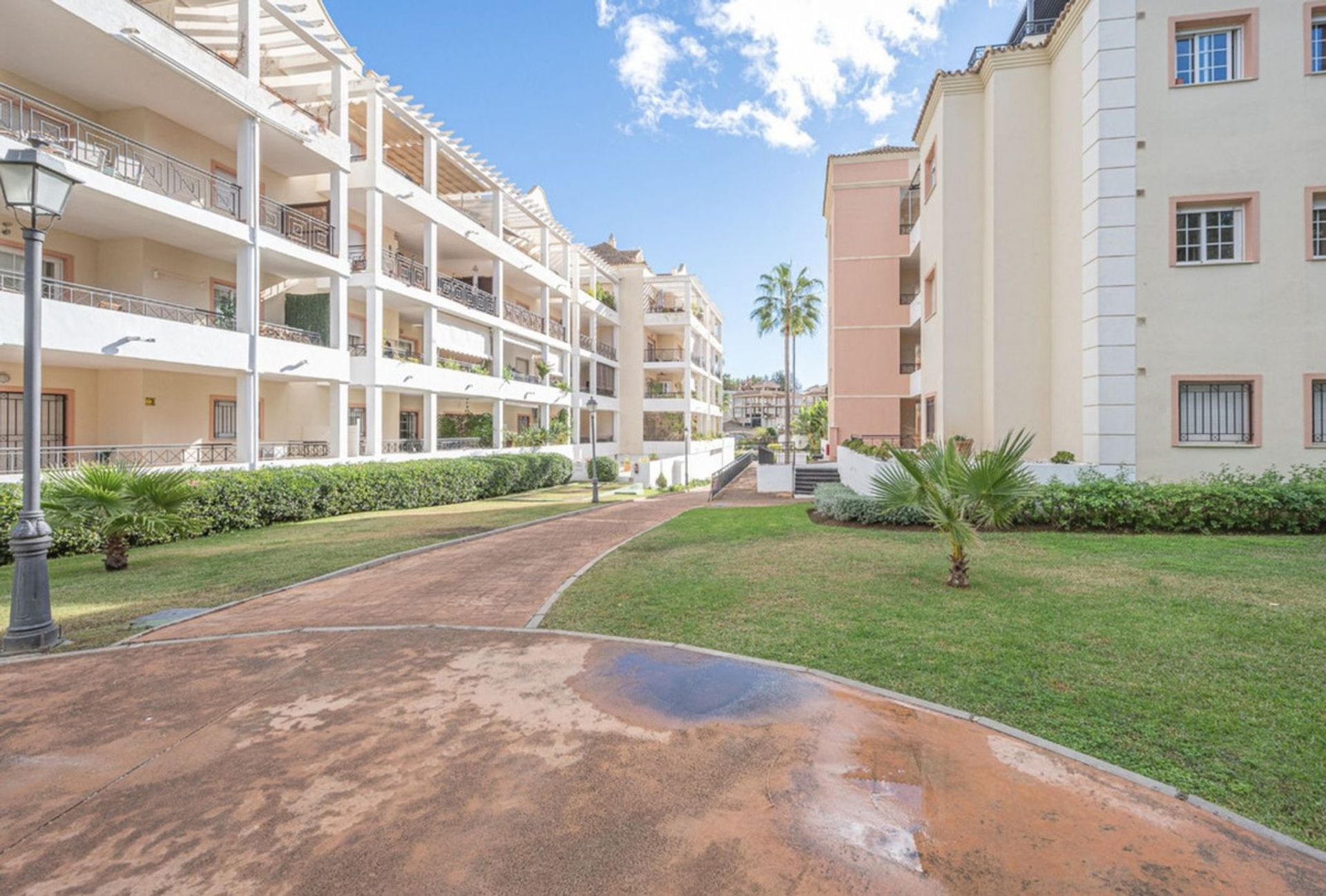 Condominio en Marbella, Andalucía 12141192