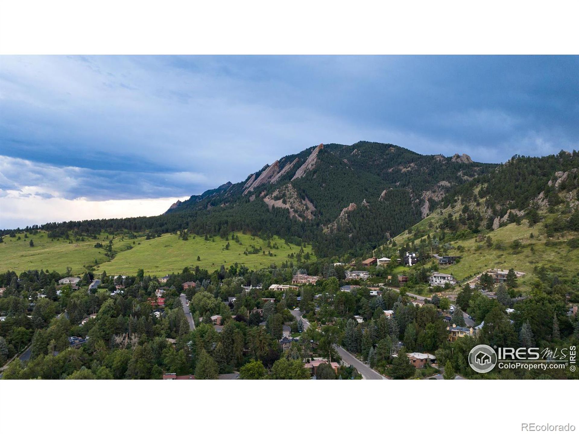 房子 在 Boulder, Colorado 12141257