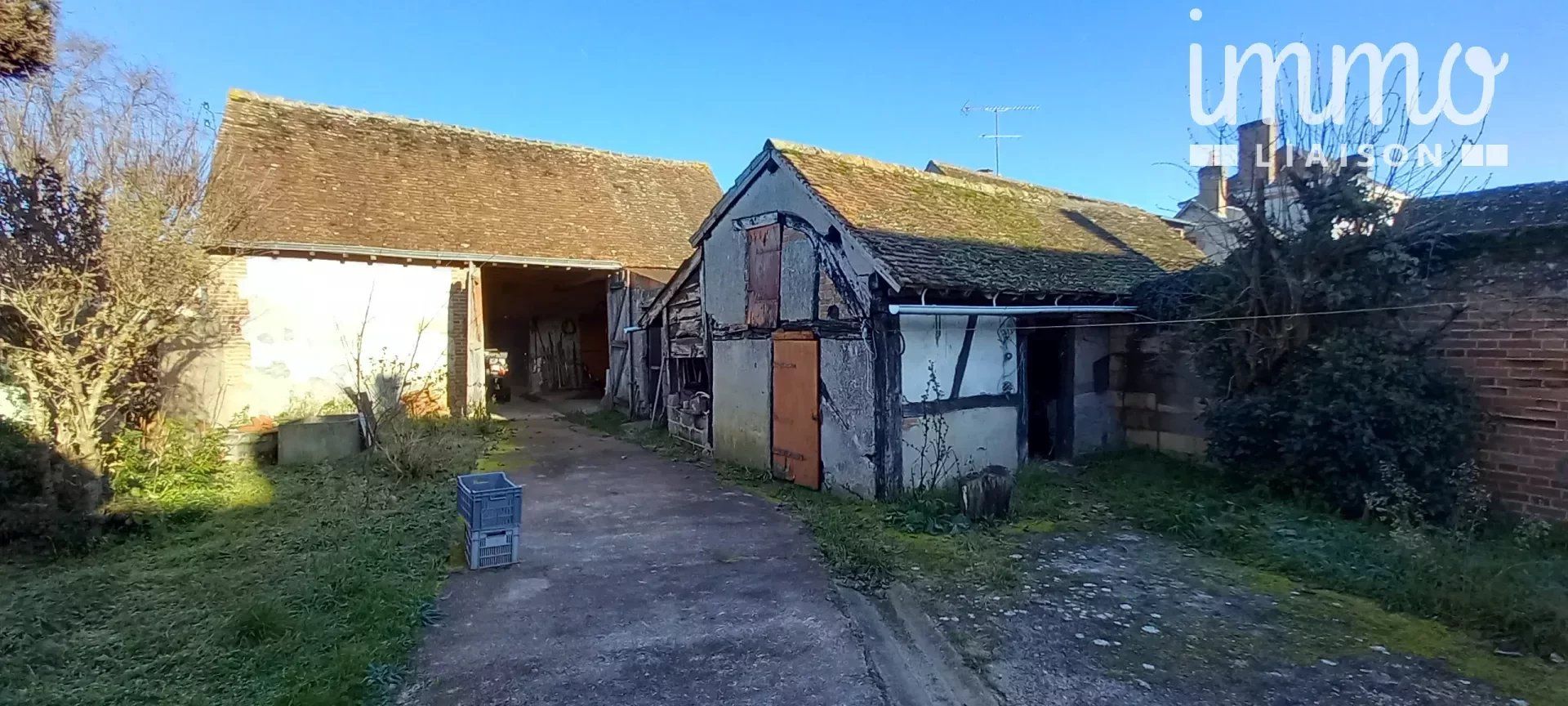 Talo sisään Selles-Saint-Denis, Loir-et-Cher 12141559