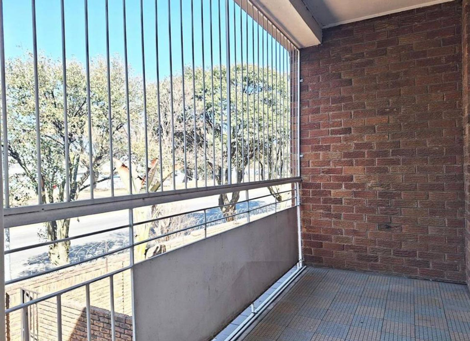 Condominio en Benoni, 42 Park Street 12141691