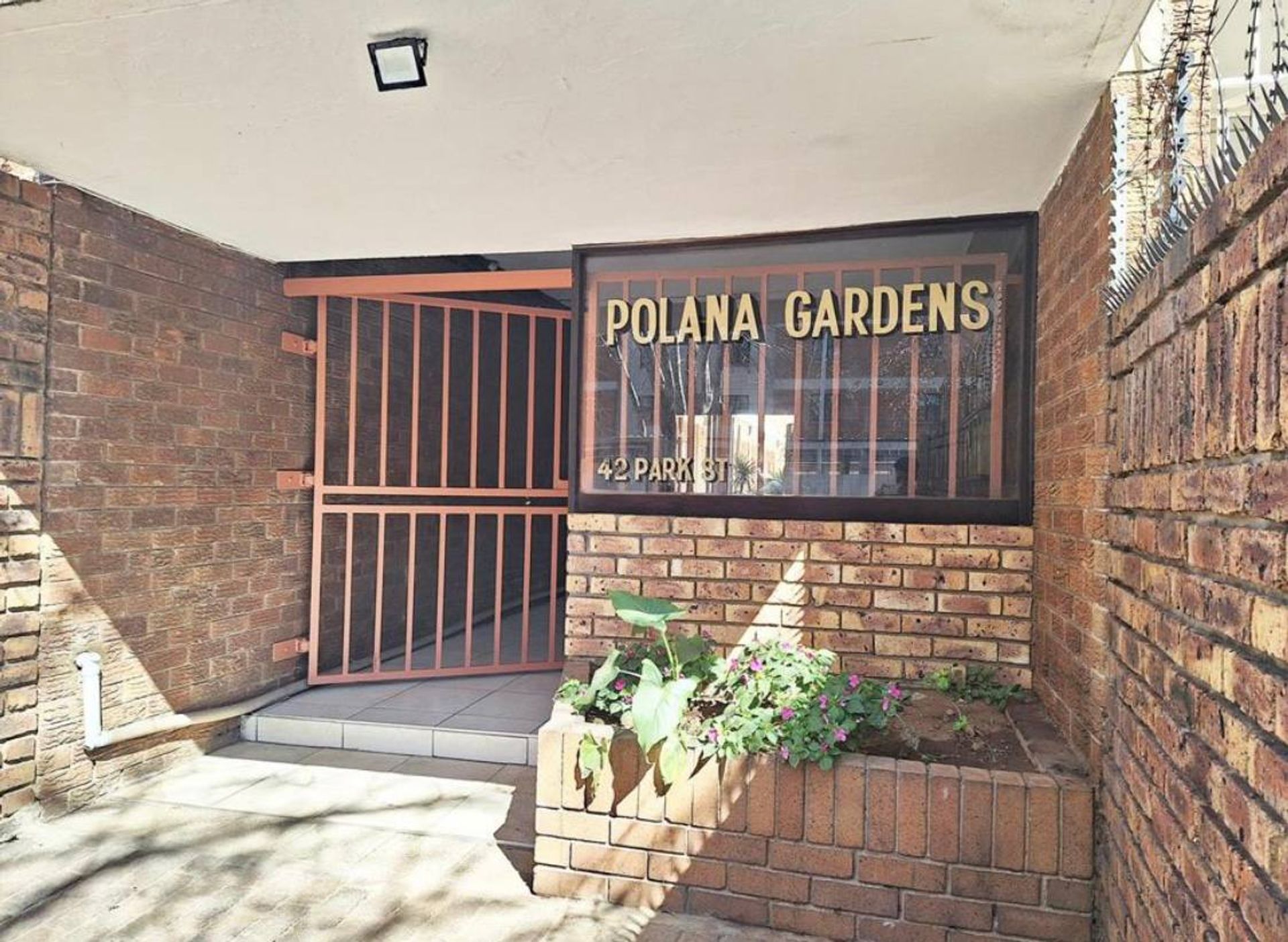 Condominium in Benoni, 42 Park Street 12141692