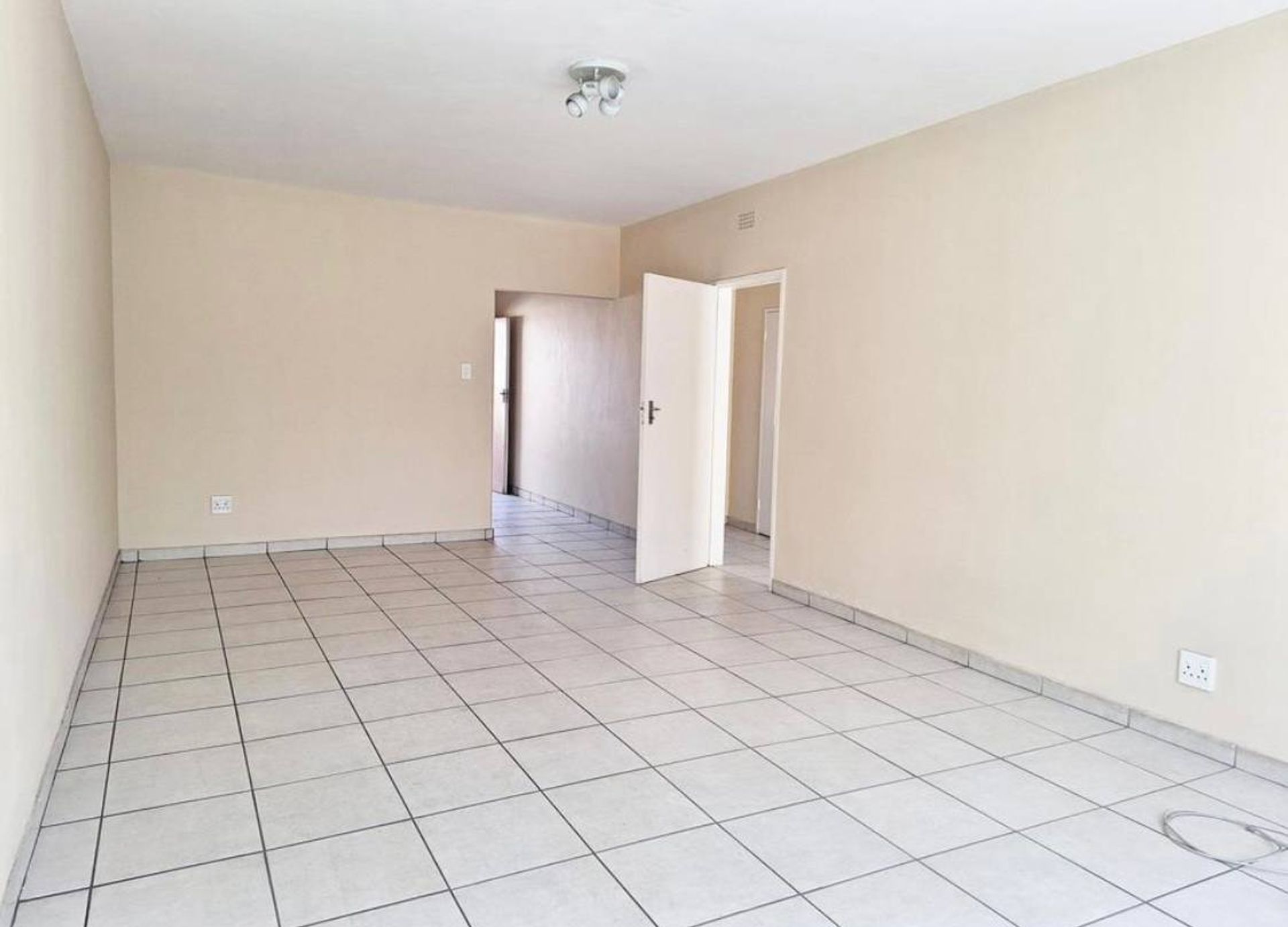 Condominio en Benoni, 42 Park Street 12141692