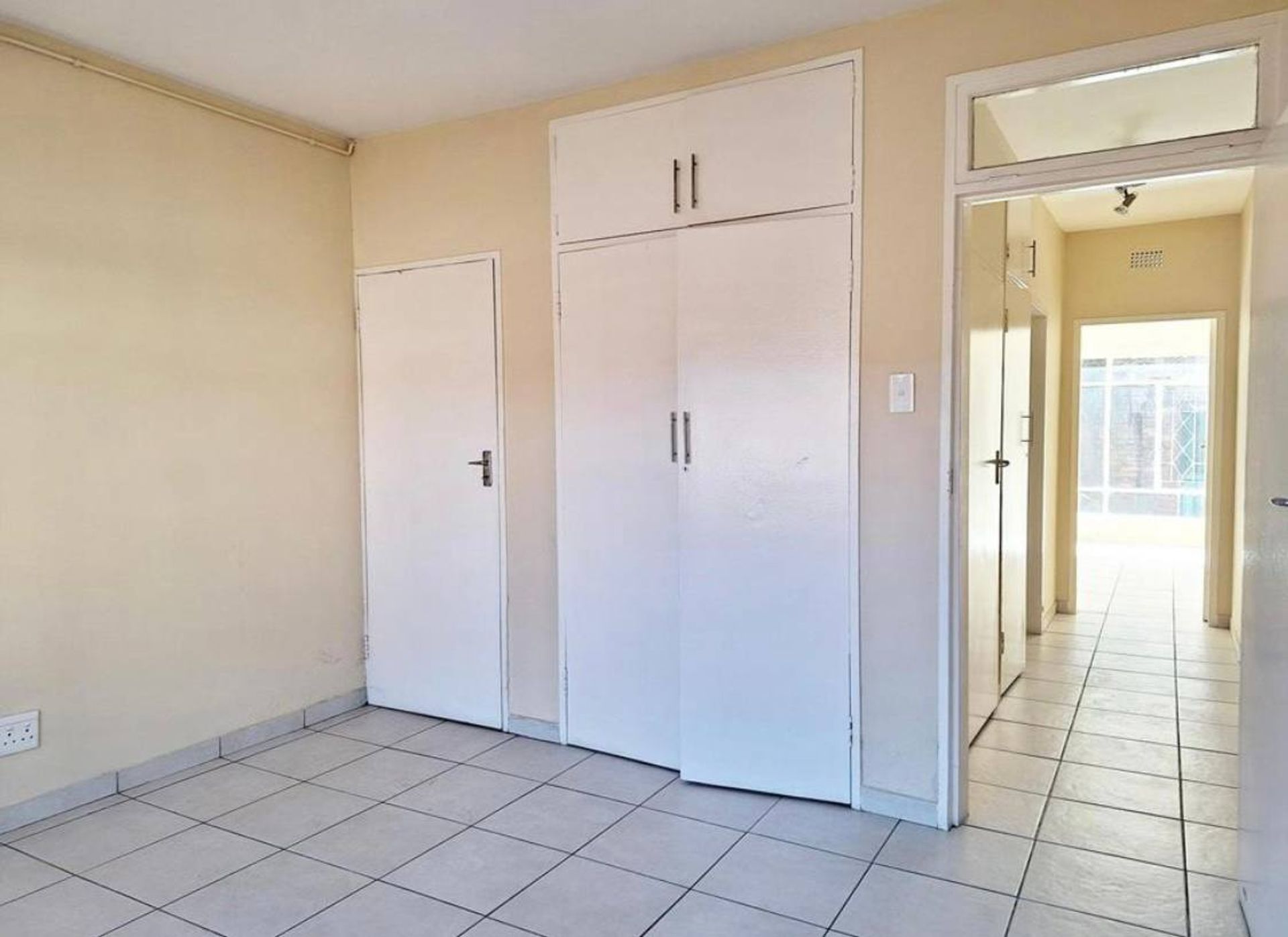 Condominio en Benoni, 42 Park Street 12141692