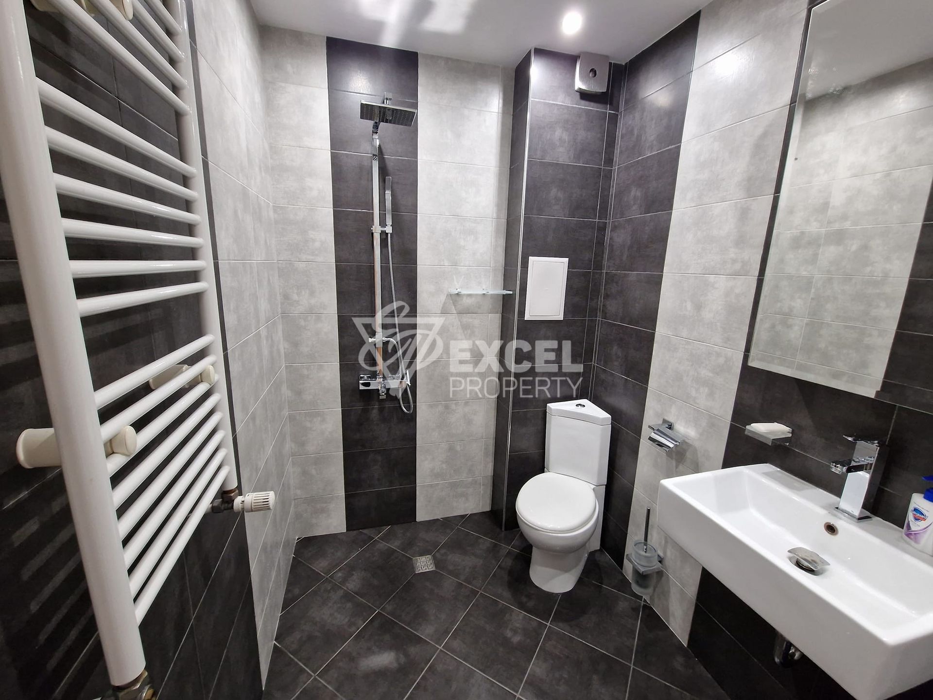 Condominio nel Sofia, 30 Knyaz Alexander Dondukov Boulevard 12141706