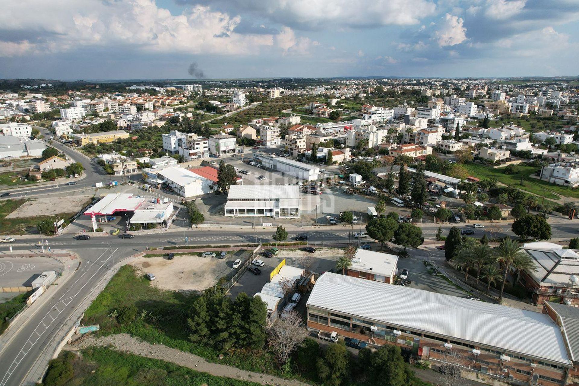 Land im Latsia, Lefkosia 12141990