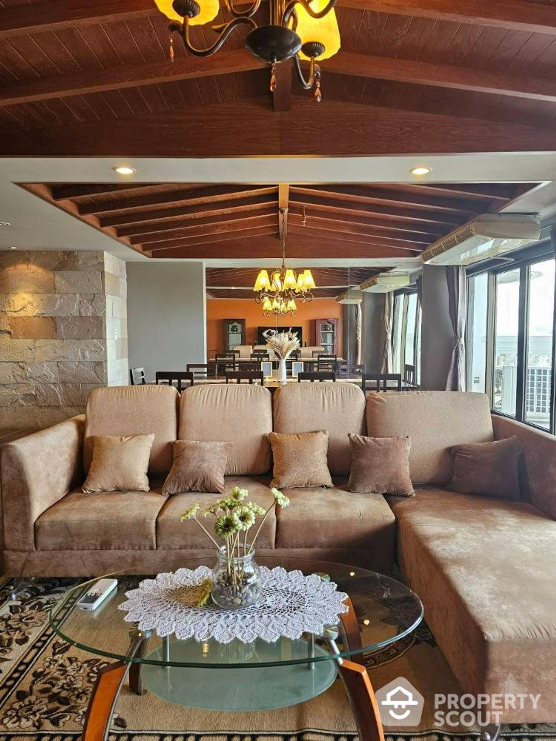 Condominium in Samphanthawong, Krung Thep Maha Nakhon 12142316