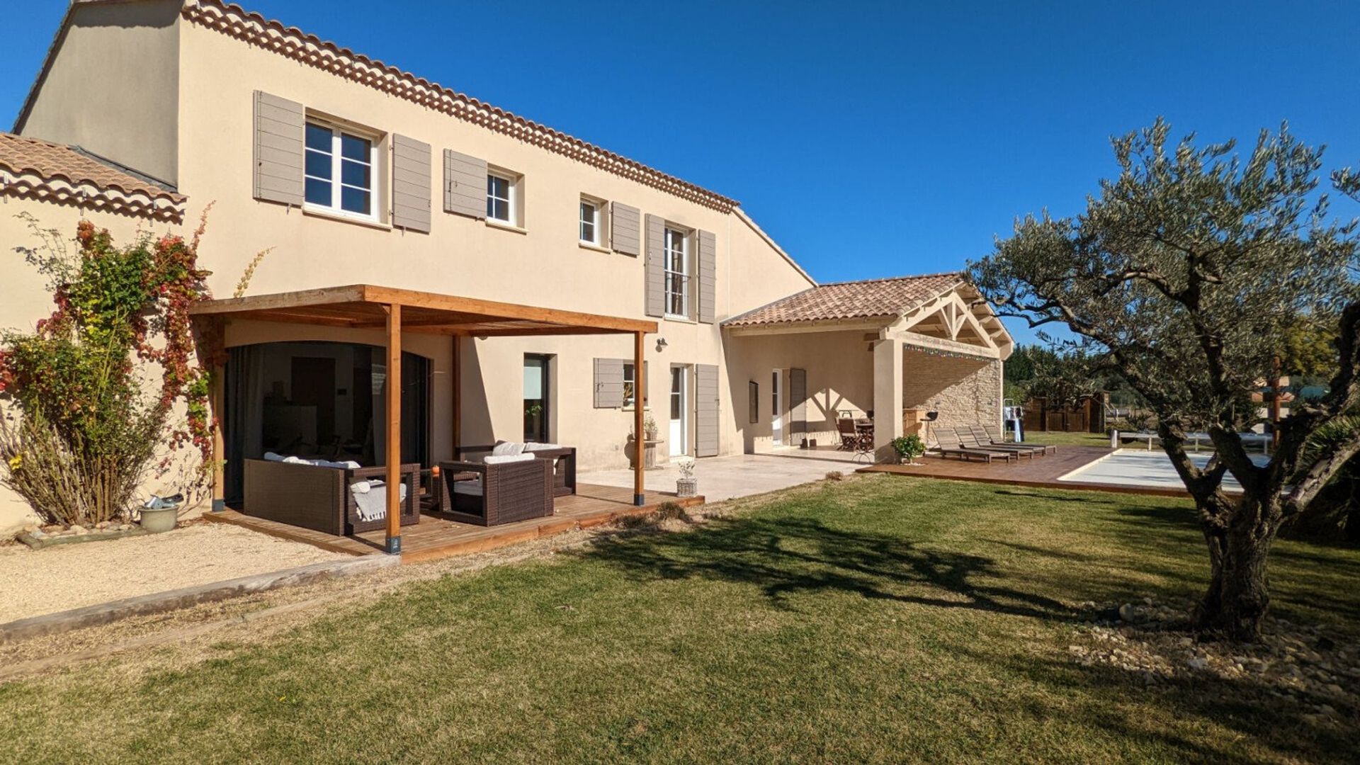 casa en Maillane, Provence-Alpes-Cote d'Azur 12143041