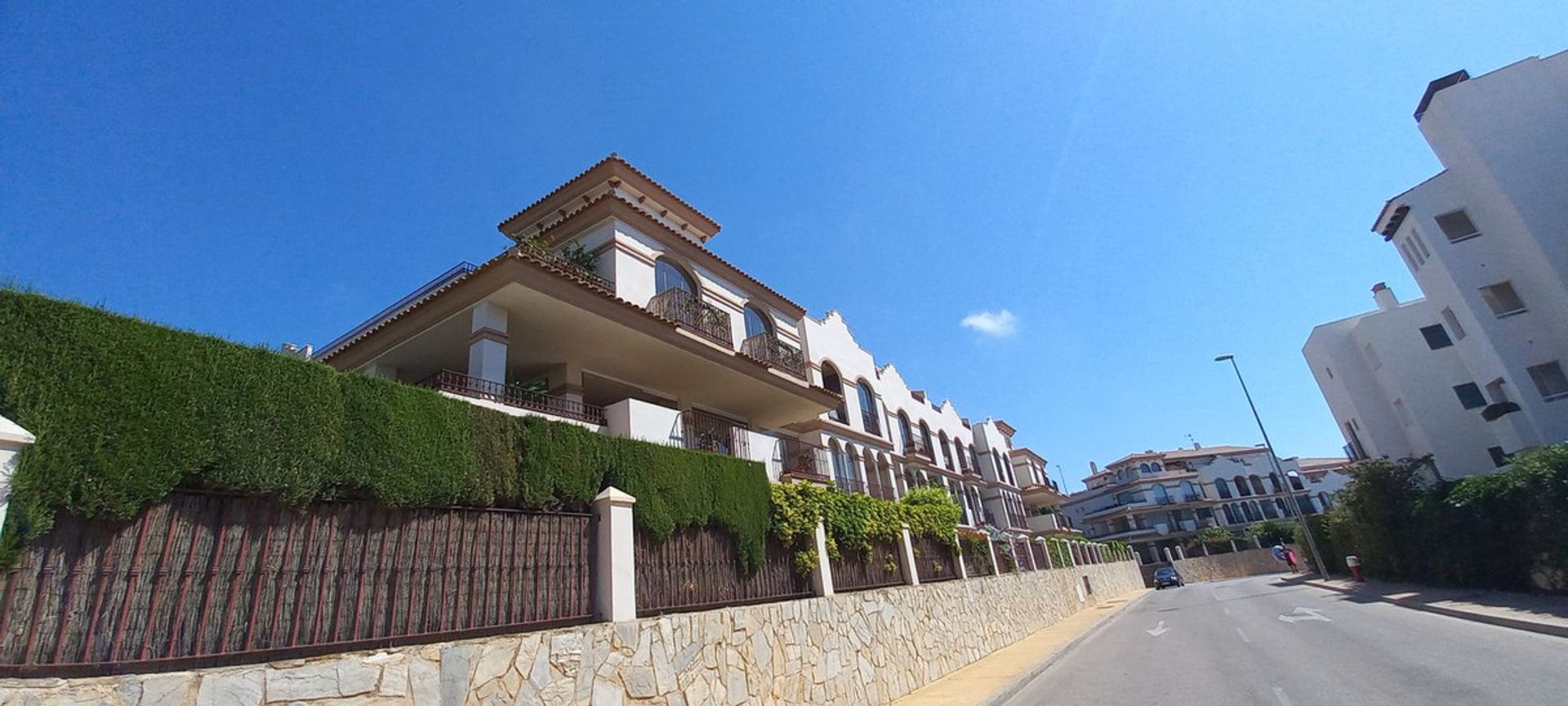 Condominium in Fuengirola, Andalusië 12143392