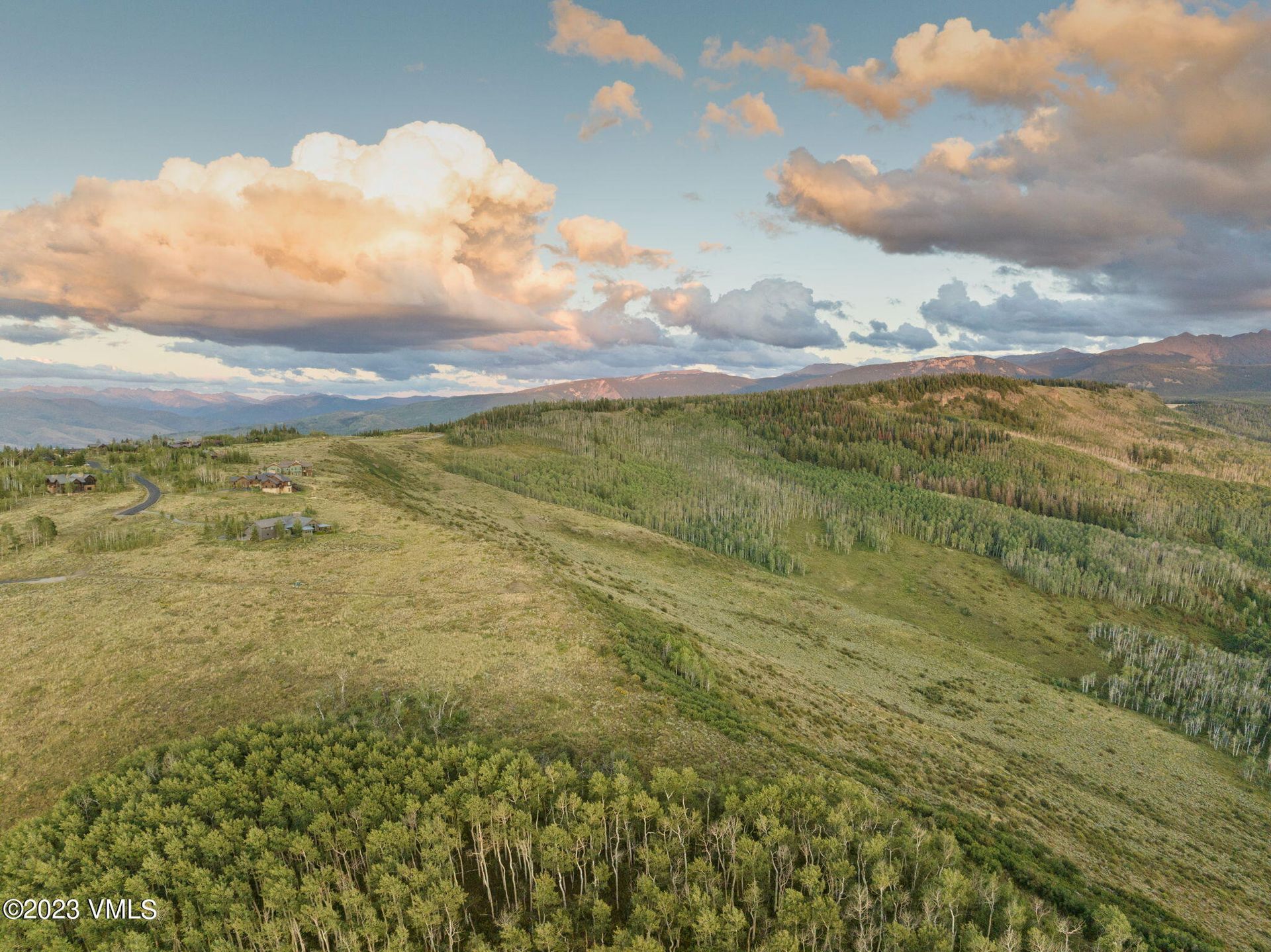 Земля в Edwards, Colorado 12143689