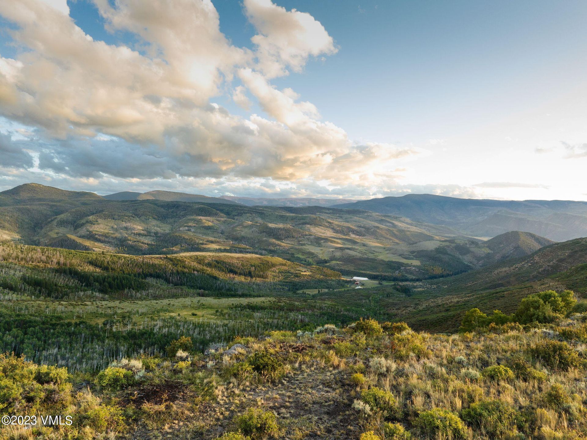 Земля в Edwards, Colorado 12143689