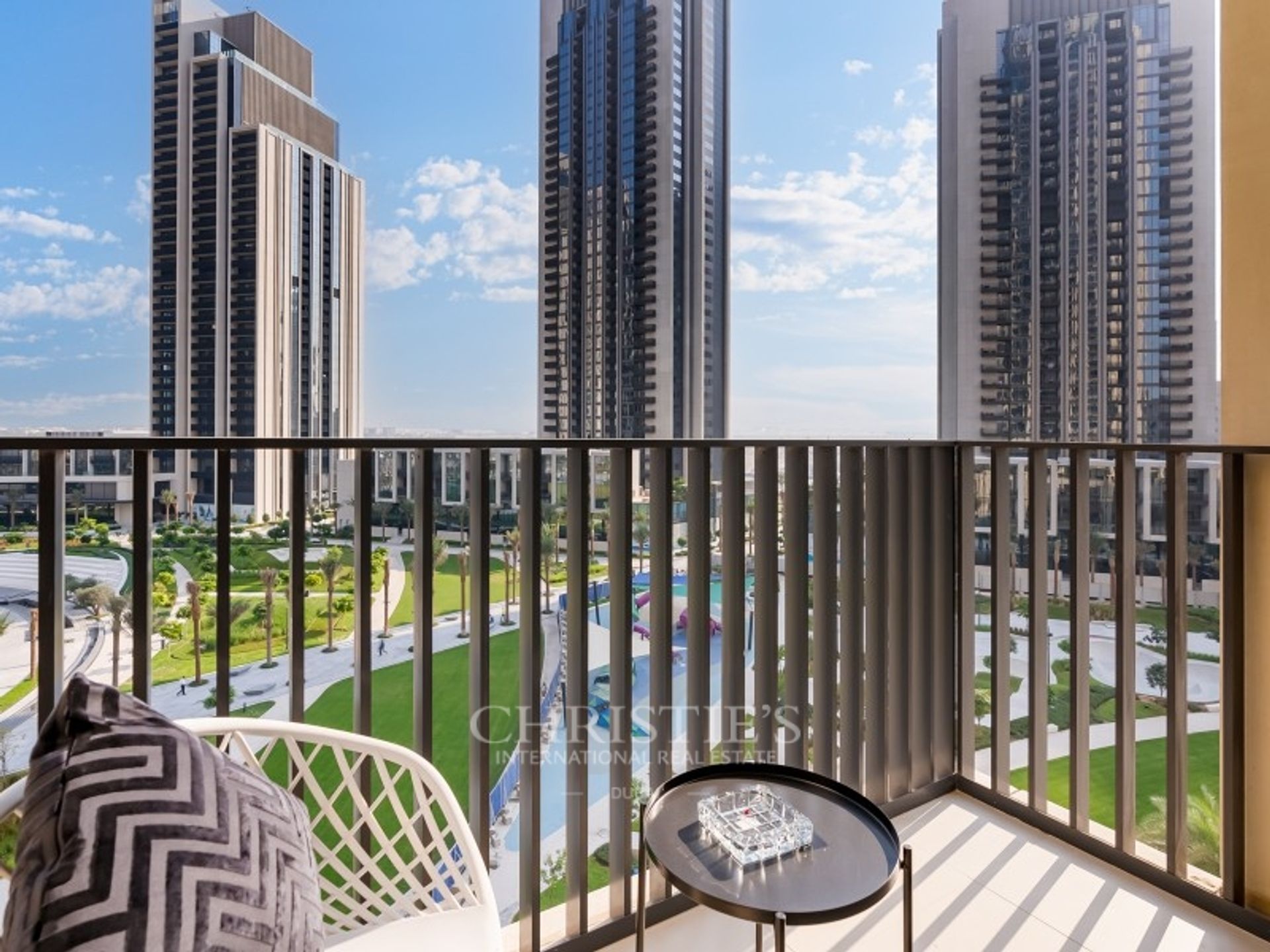 Condominium in Dubai, Dubai 12144529