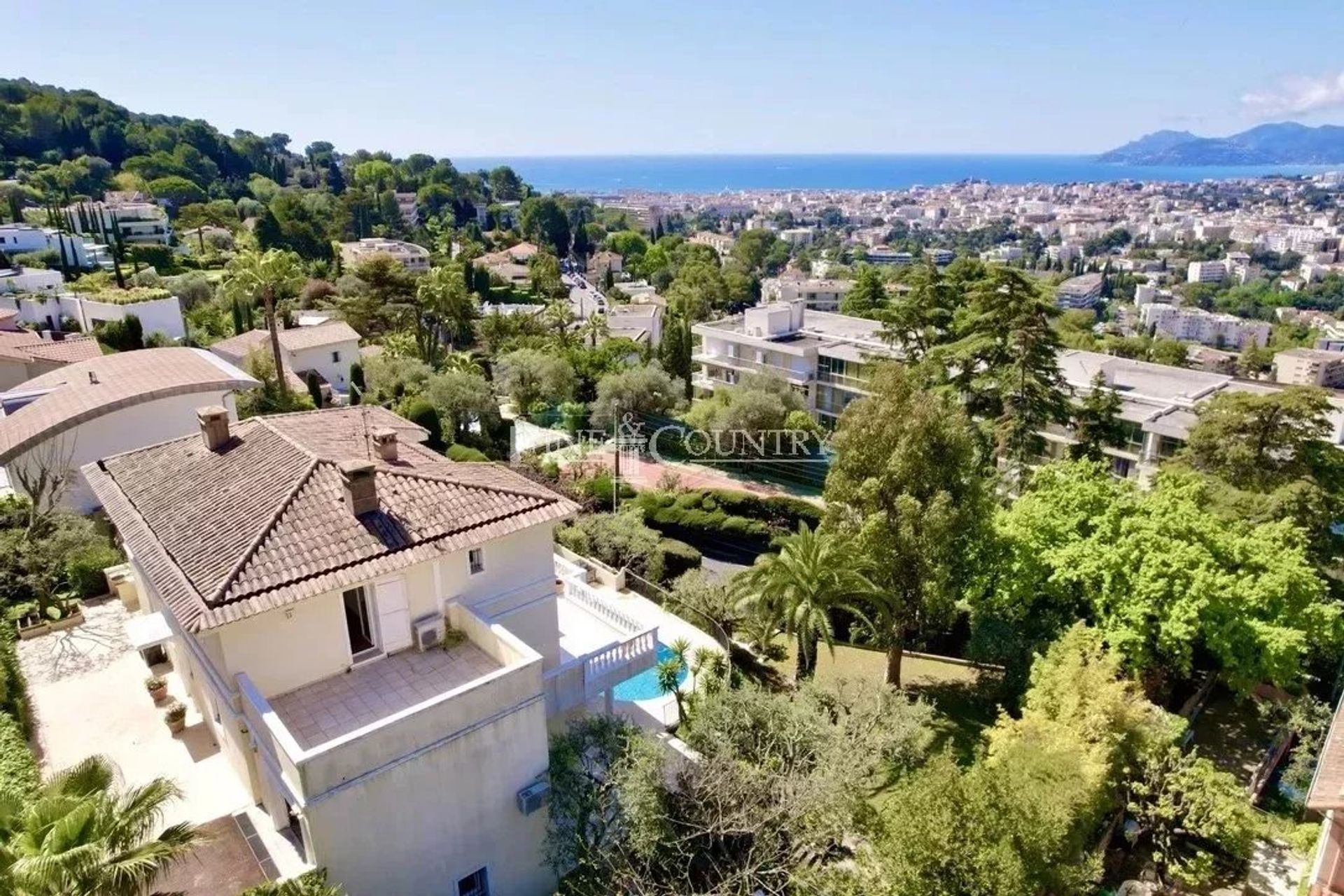 Haus im Le Cannet, Provence-Alpes-Côte d'Azur 12144652