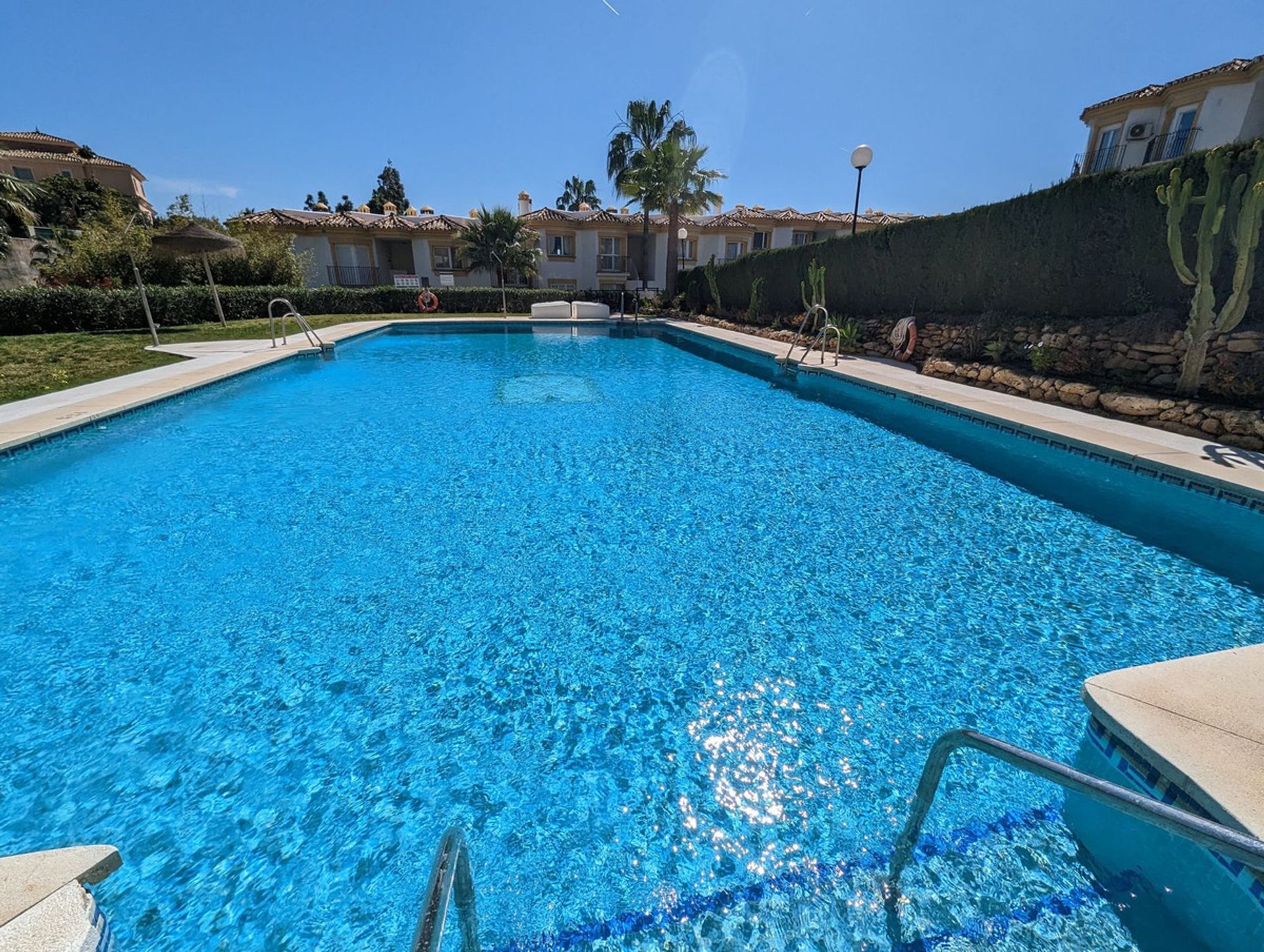 Condominium in Fuengirola, Andalusië 12146663