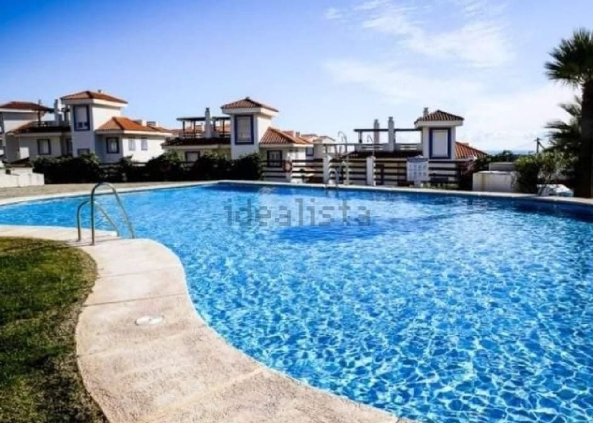 Condominium in Castillo de Sabinillas, Andalusië 12148254