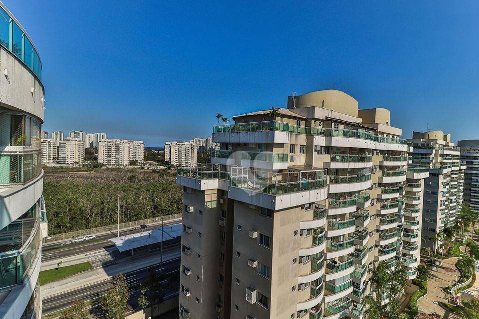 Condominium in , Rio de Janeiro 12148606